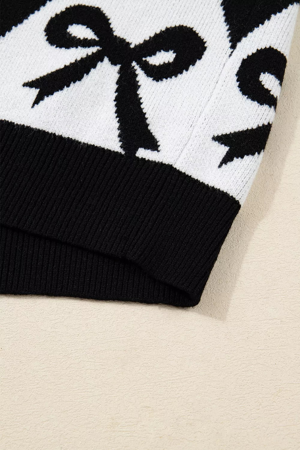 Bow Pattern Long Sleeve Contrast Sweater-Nordavory