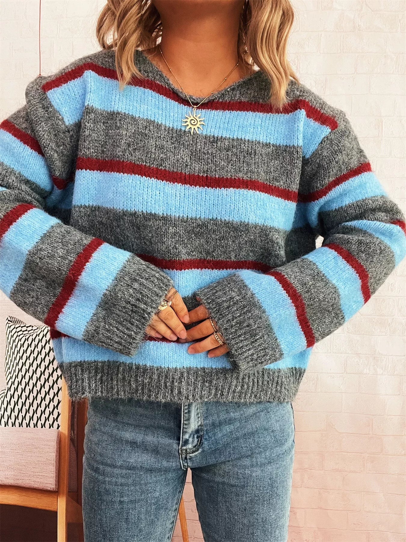 Striped Round Neck Long Sleeve Sweater-Nordavory