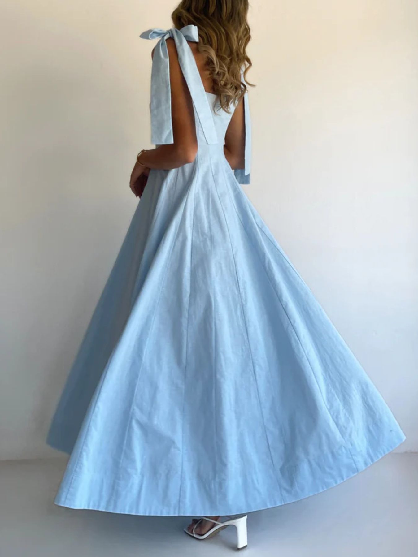 Gradient Tie Shoulder Maxi Dress-Nordavory