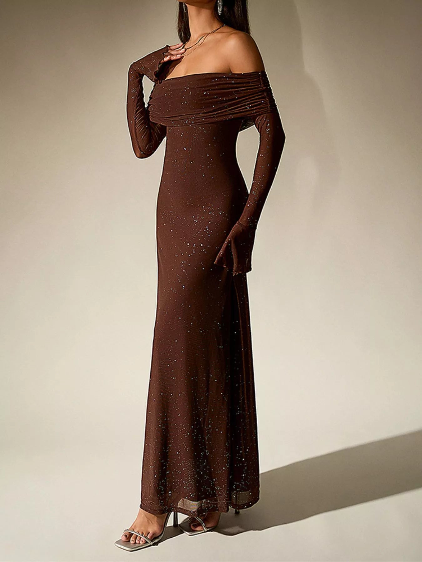 Glitter Off-Shoulder Maxi Dress-Nordavory
