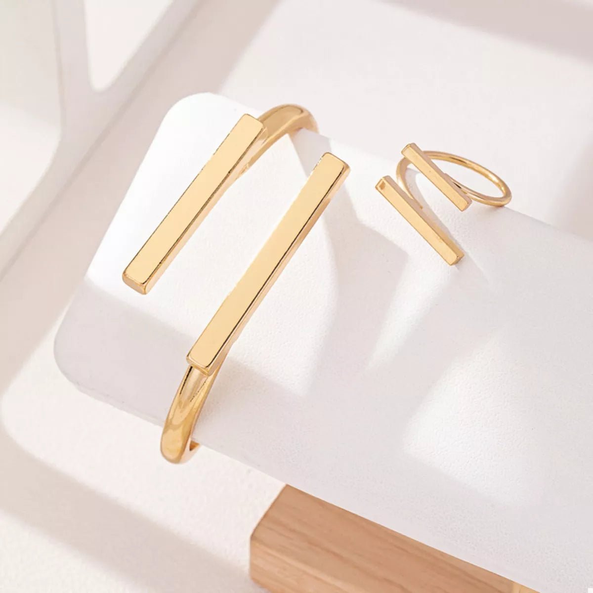Adjustable 18K Gold-Plated Modern Bar Bracelet and Ring Jewelry Set-Nordavory