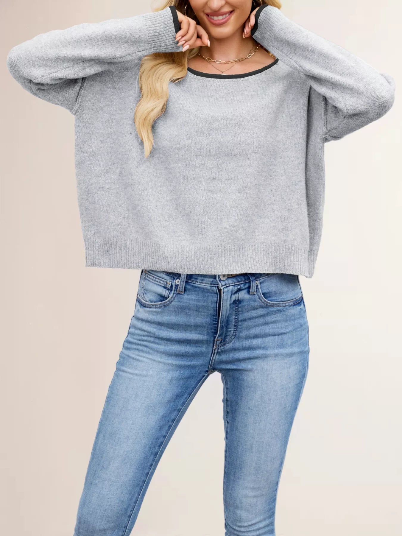 Round Neck Dropped Shoulder Sweater-Nordavory