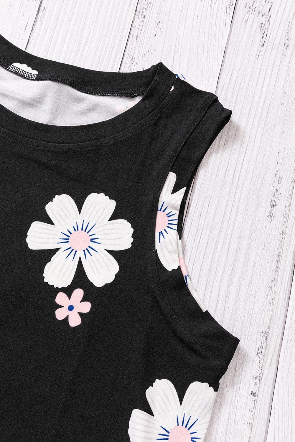 Printed Side Slit Round Neck Tank-Nordavory