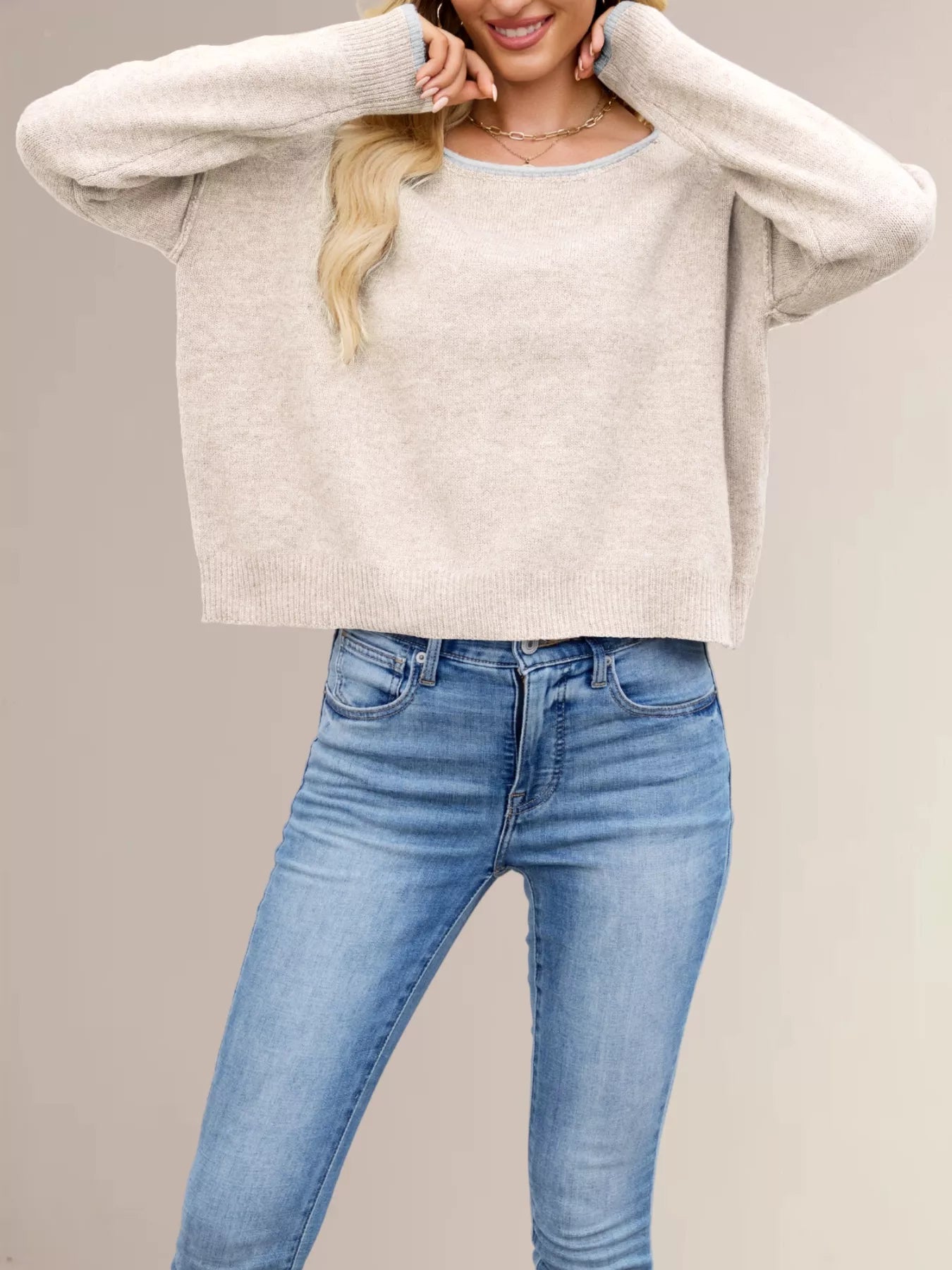 Round Neck Dropped Shoulder Sweater-Nordavory