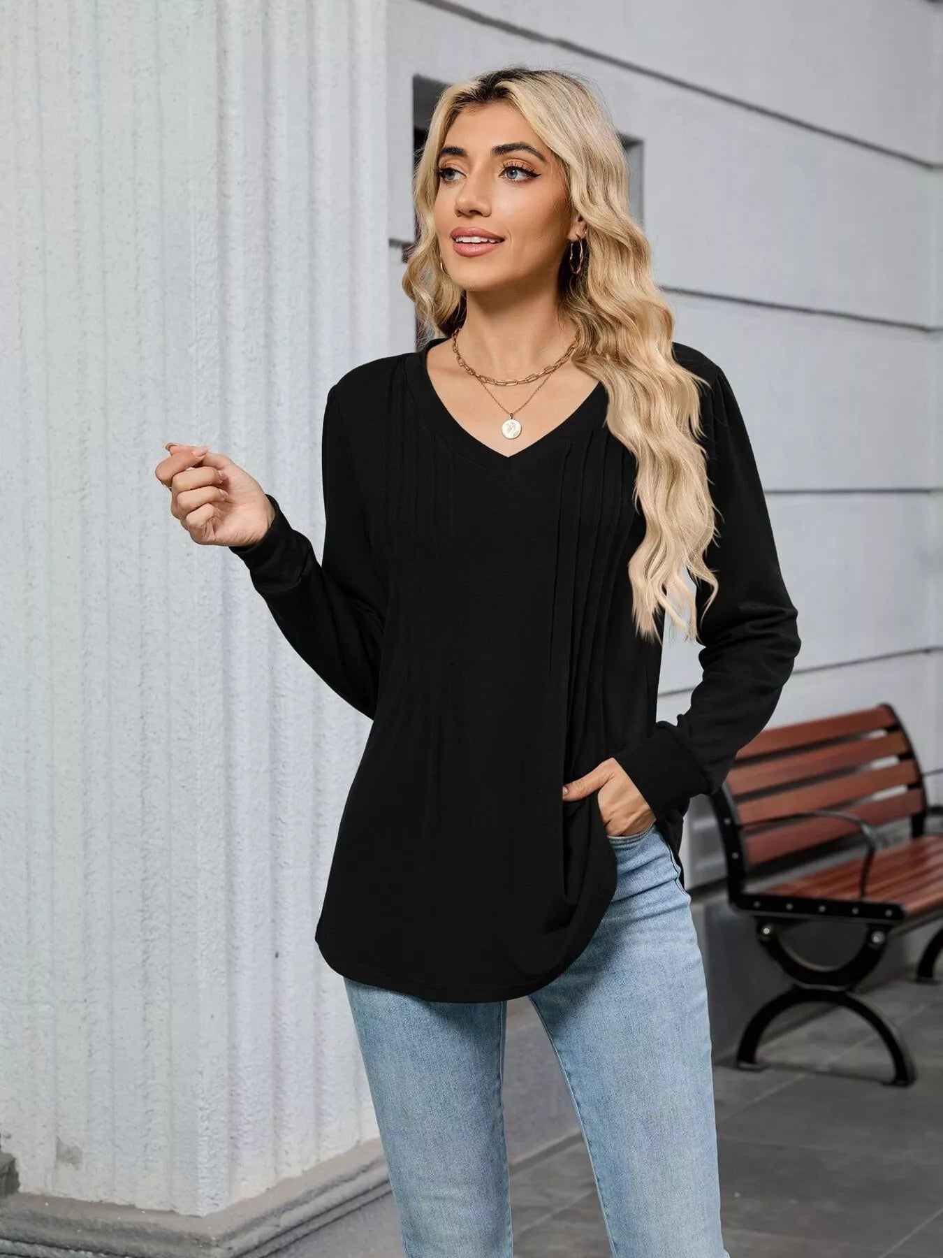 V-Neck Long Sleeve Relaxed Fit T-Shirt-Nordavory