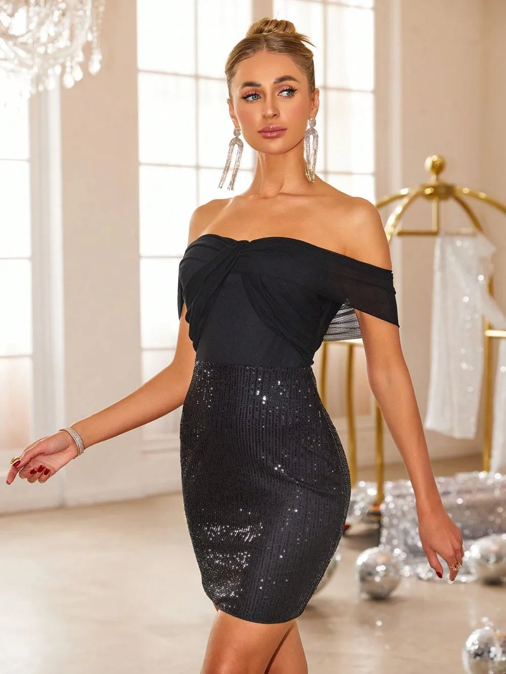 Backless Sequin Off Shoulder Short Sleeve Dress-Nordavory