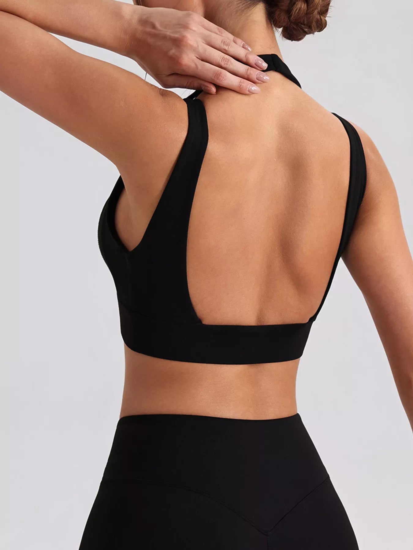 Seamless Criss-Cross V-Neck Tank and Leggings Active Set – image 13