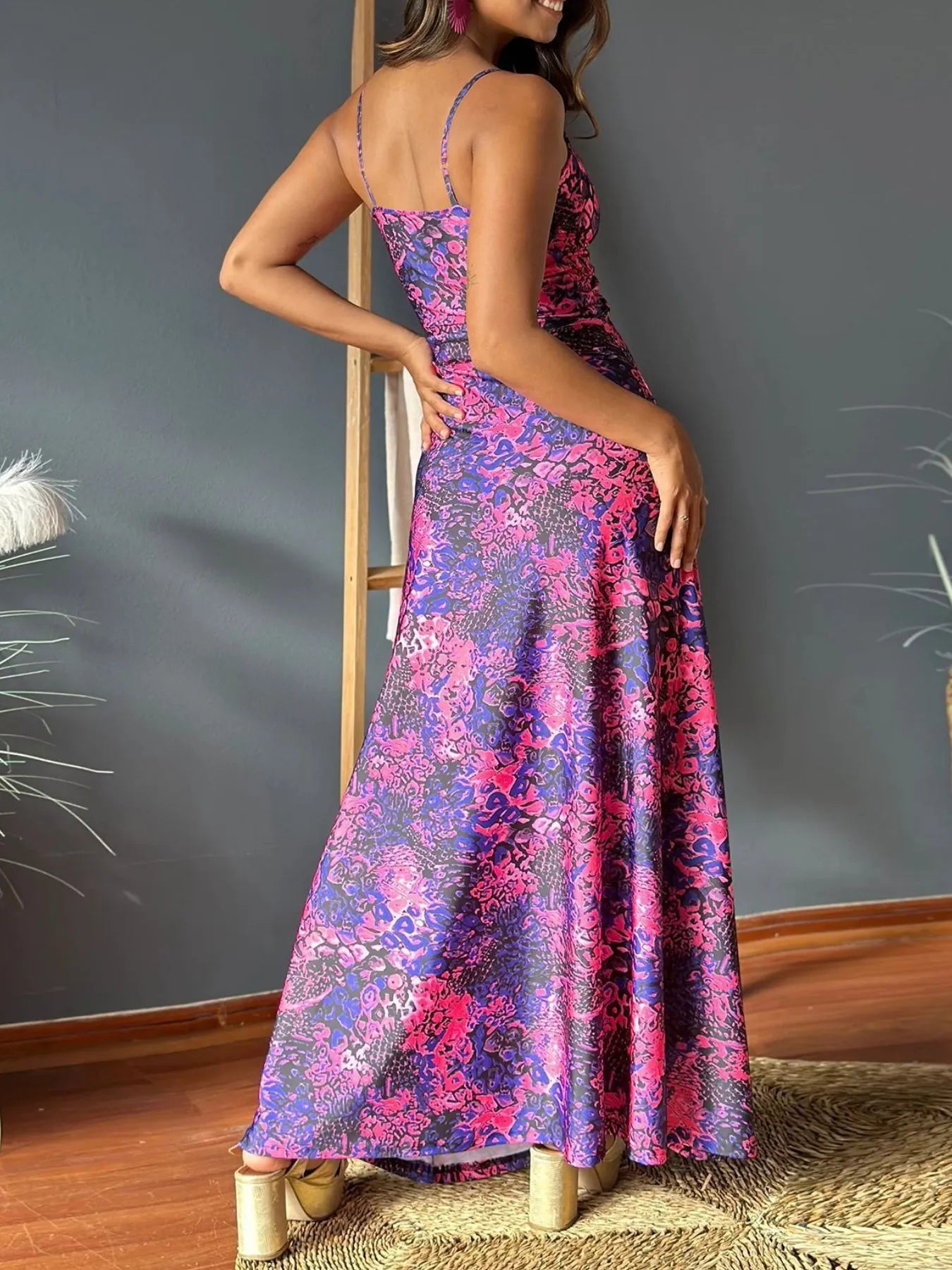 Tropical Print V-Neck Maxi Dress-Nordavory