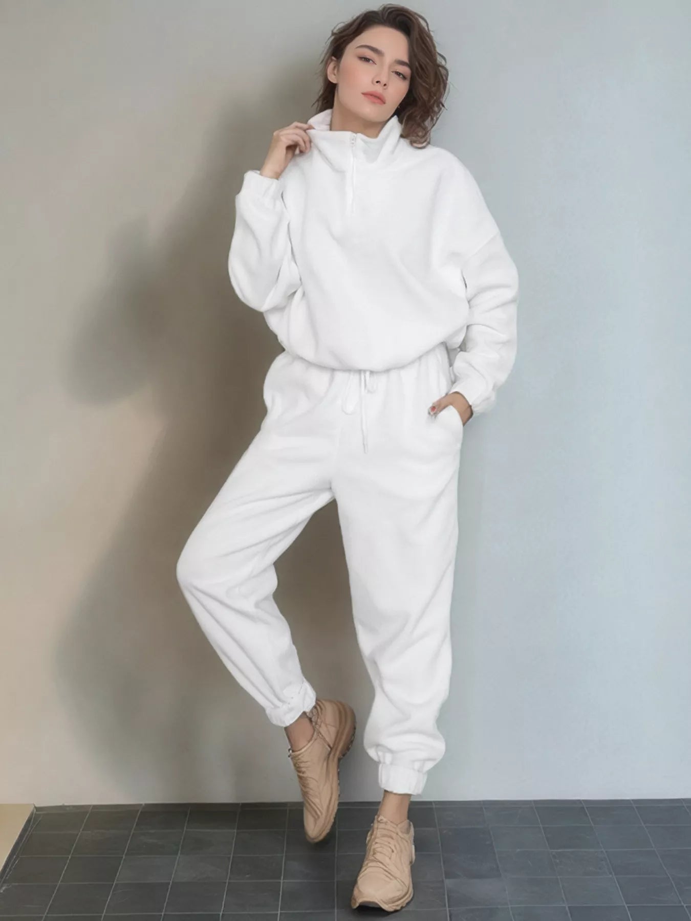 Quarter Zip Sweatshirt and Pants Set-Nordavory