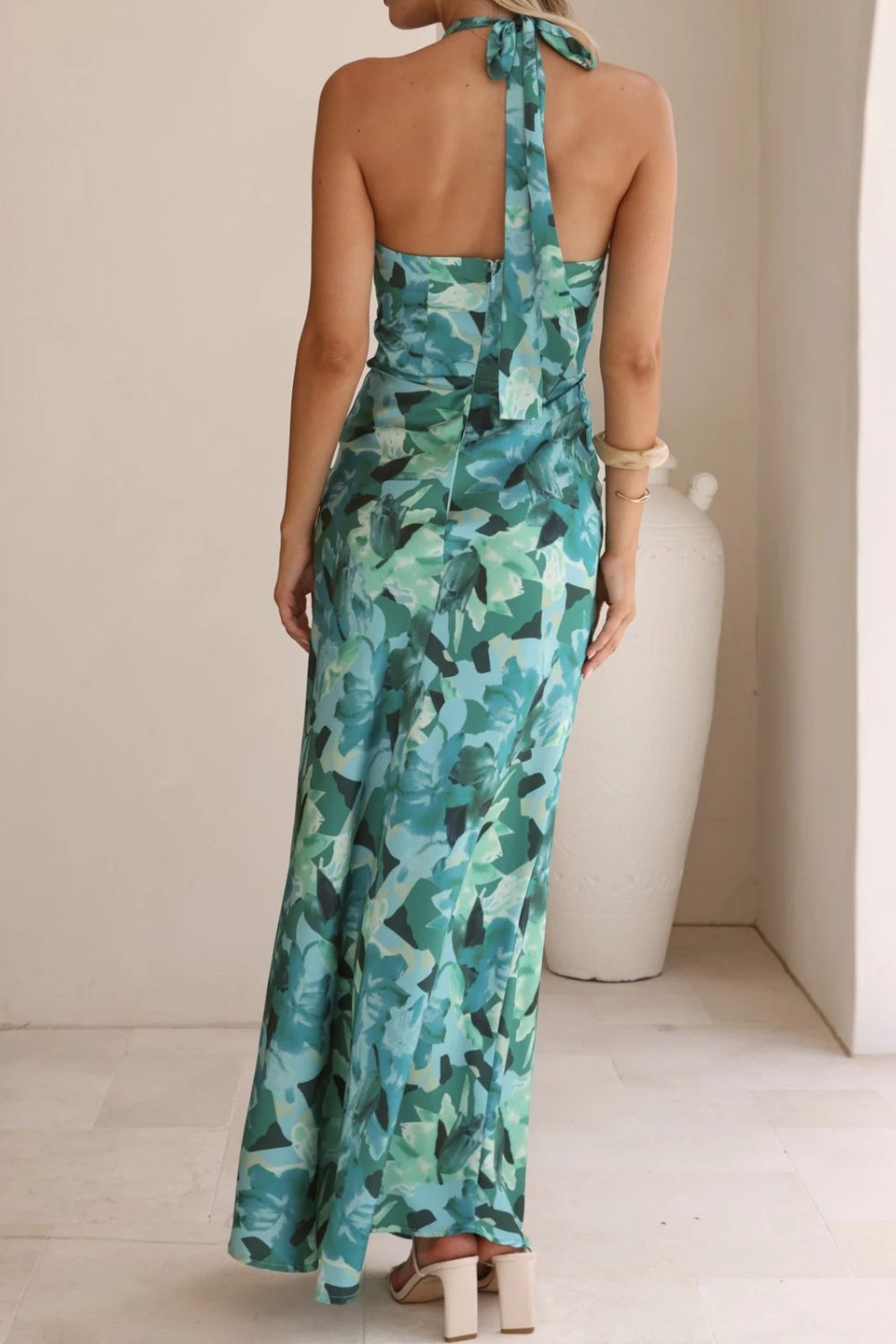 Floral Print Halter Neck Maxi Dress-Nordavory