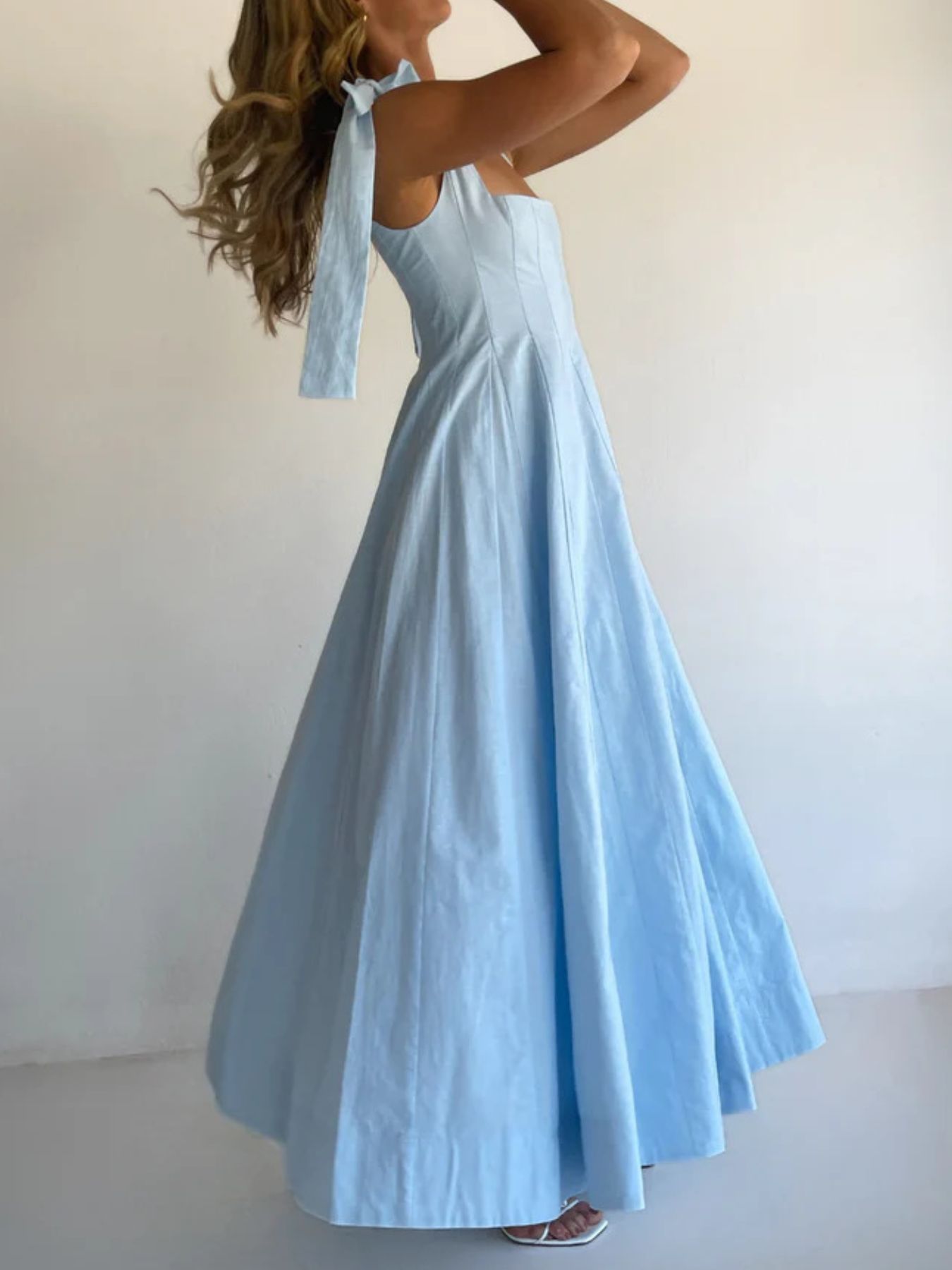 Gradient Tie Shoulder Maxi Dress-Nordavory