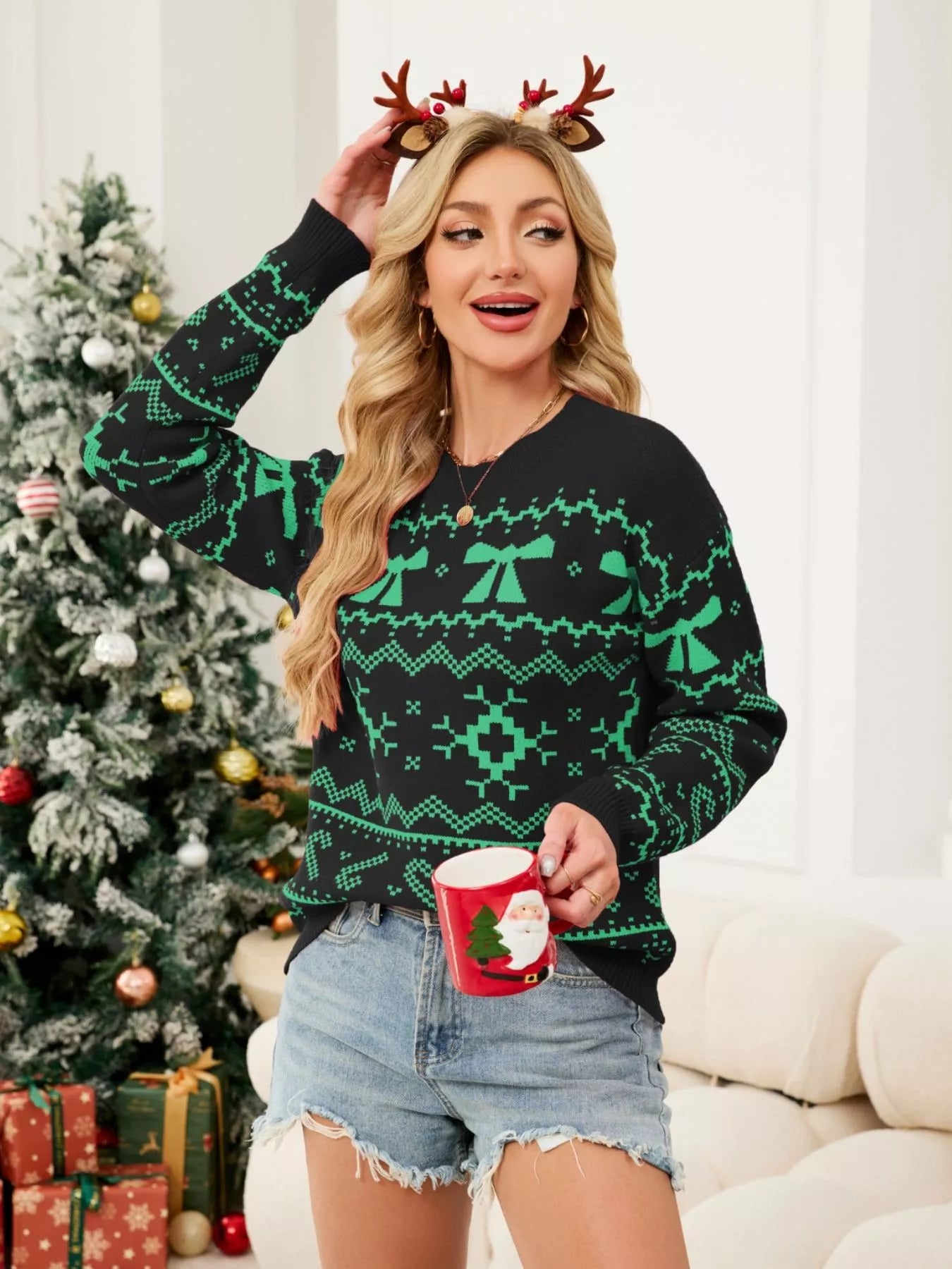 Christmas Bow Round Neck Sweater-Nordavory