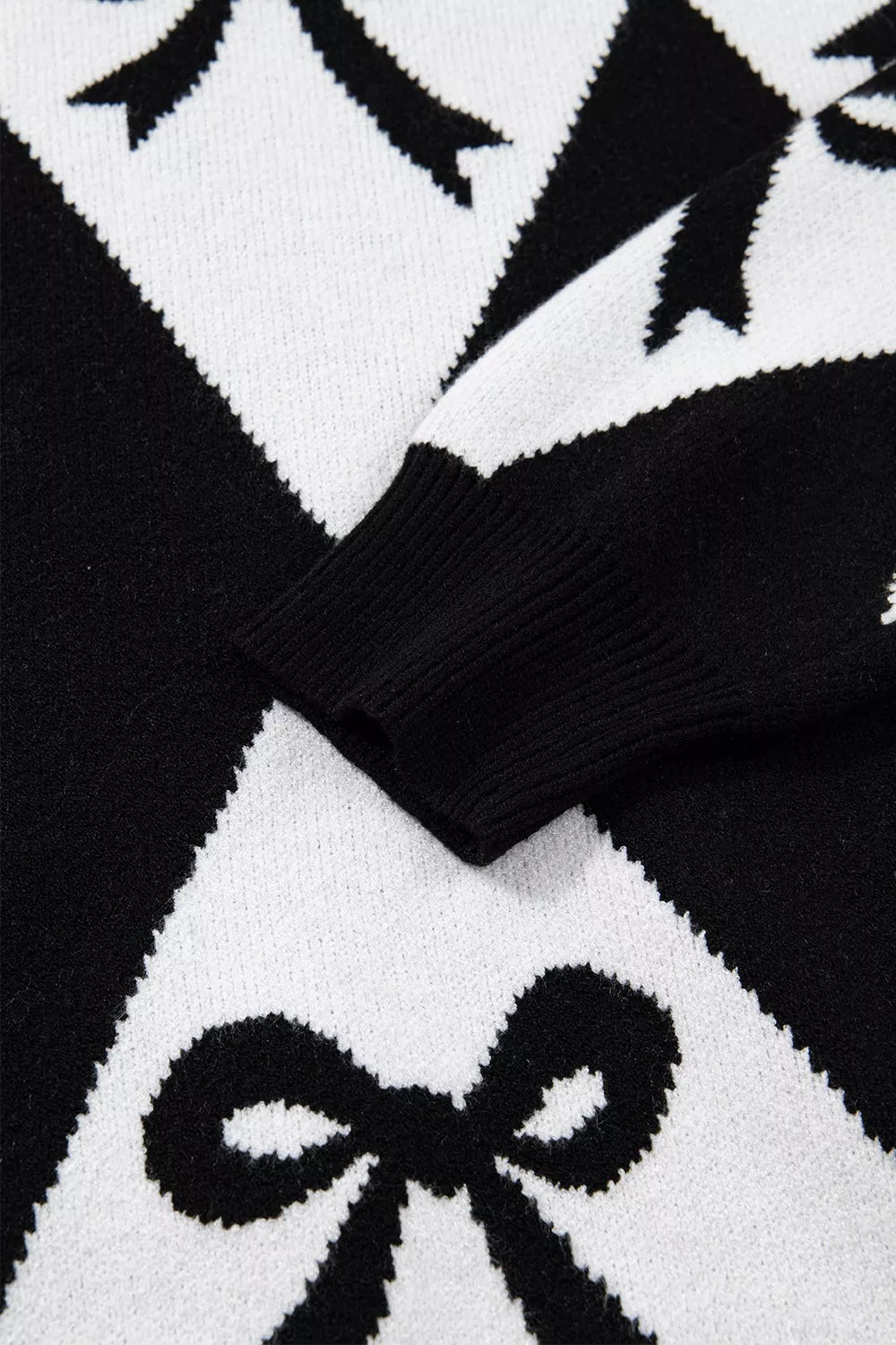 Bow Pattern Long Sleeve Contrast Sweater-Nordavory
