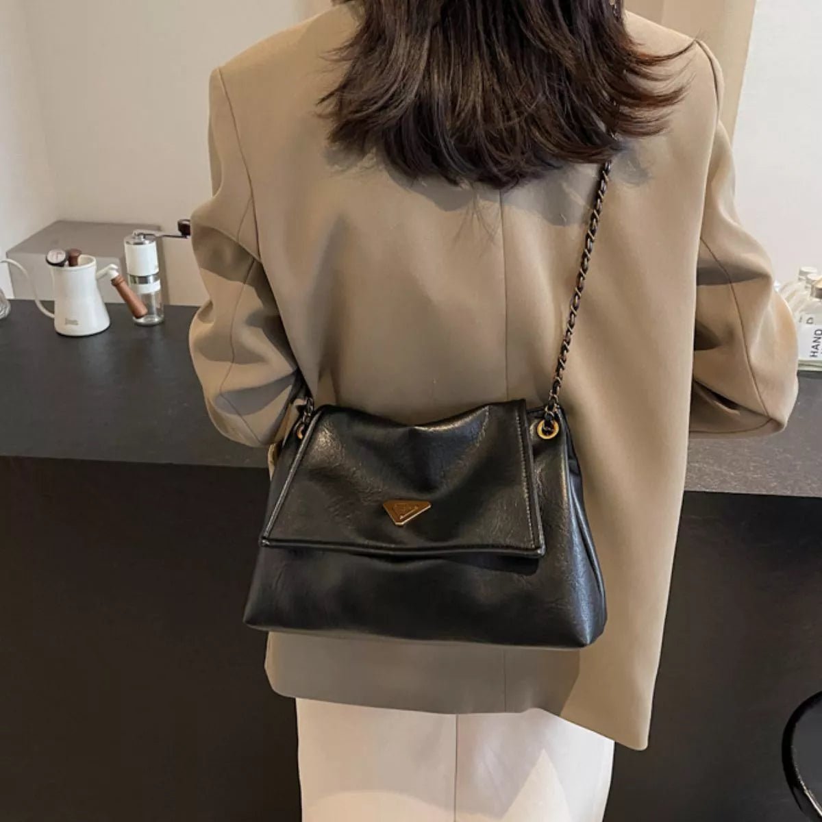 Chain Strap Shoulder Bag-Nordavory