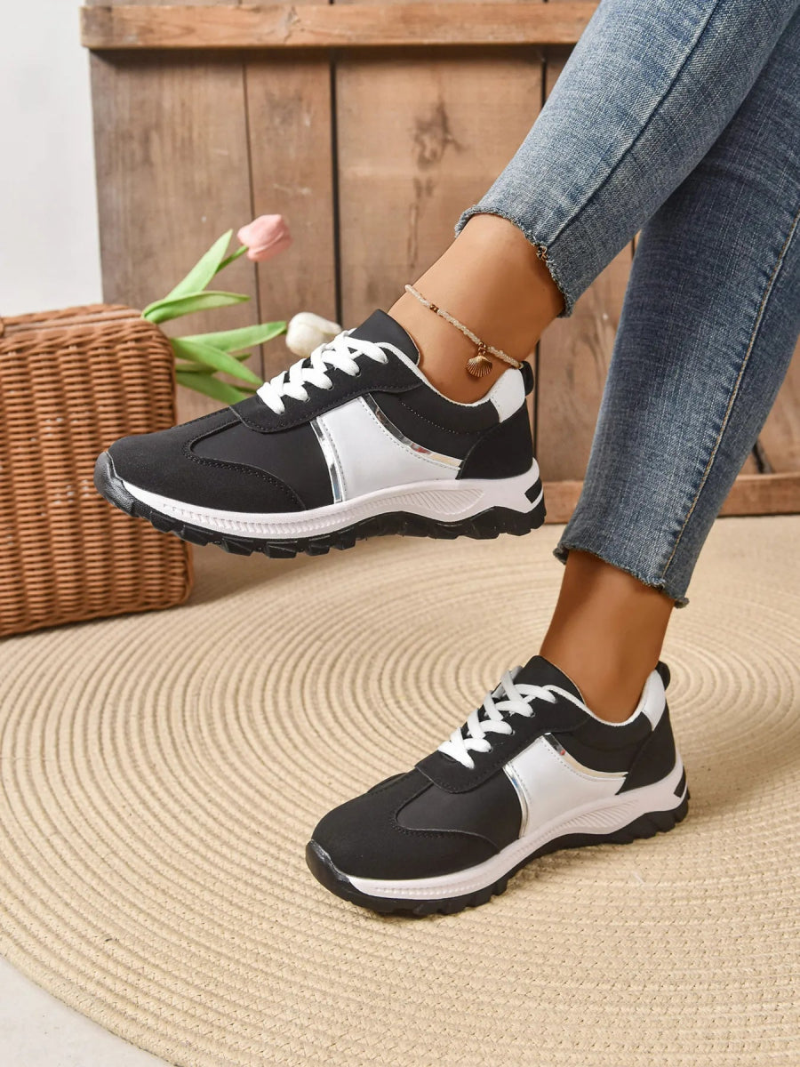 Contrast Lace Up Sneakers-Nordavory