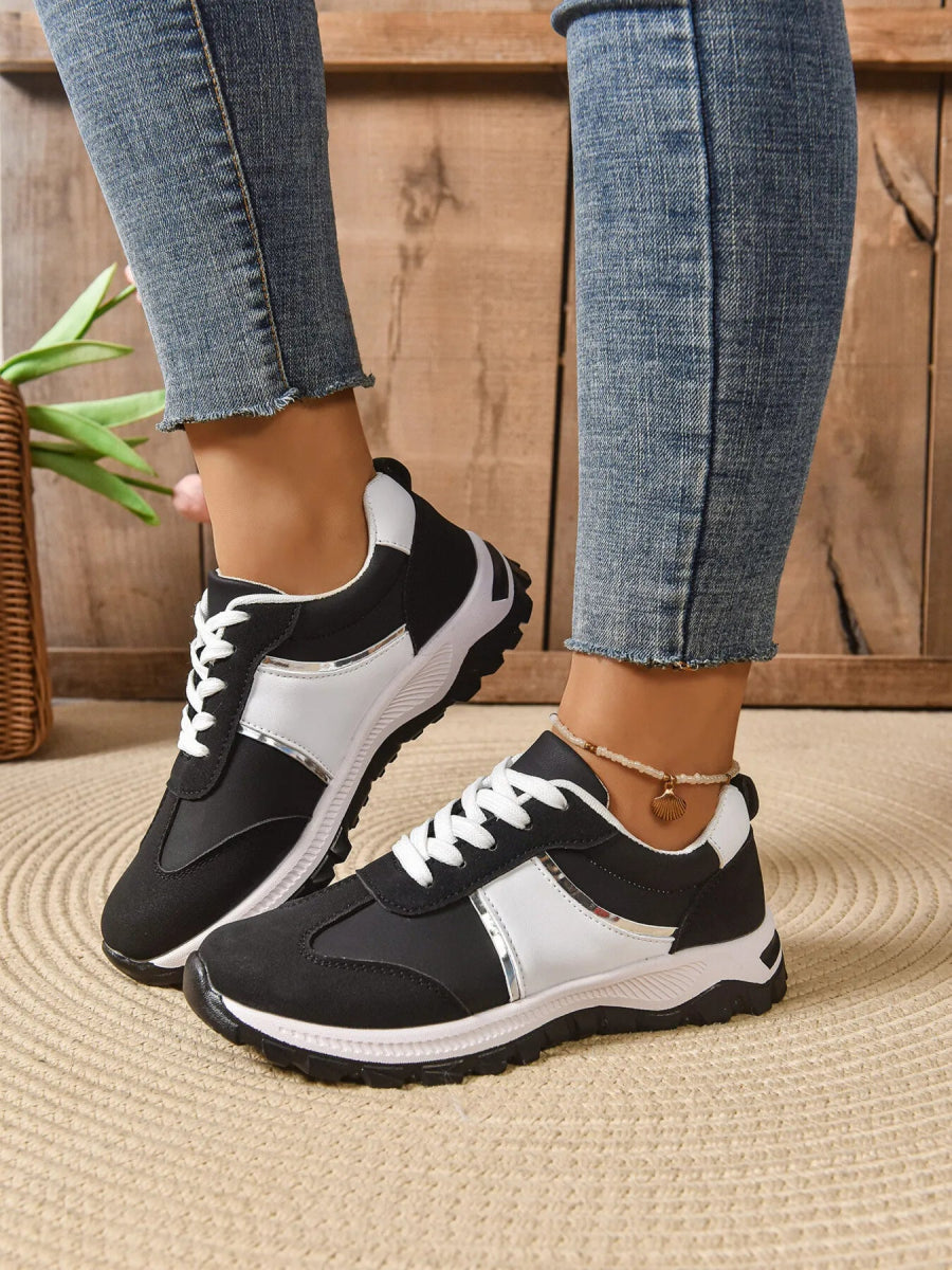 Contrast Lace Up Sneakers-Nordavory