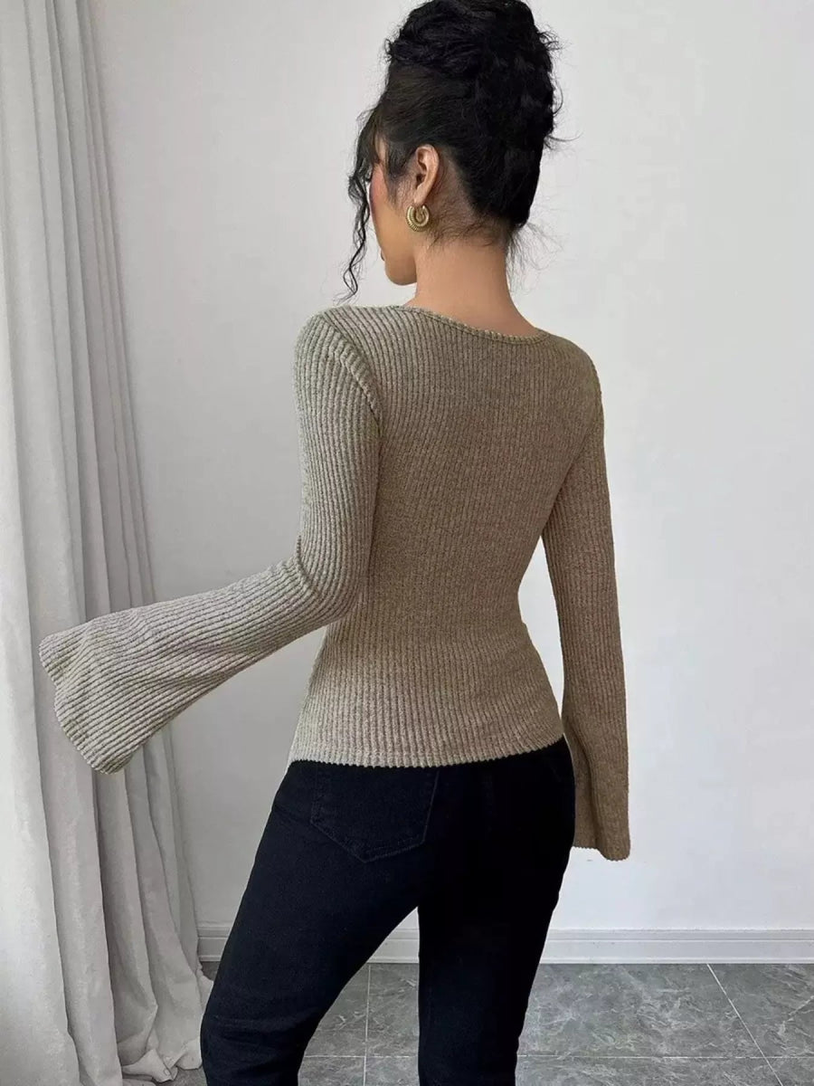 Cowl Neck Flare Sleeve Top-Nordavory