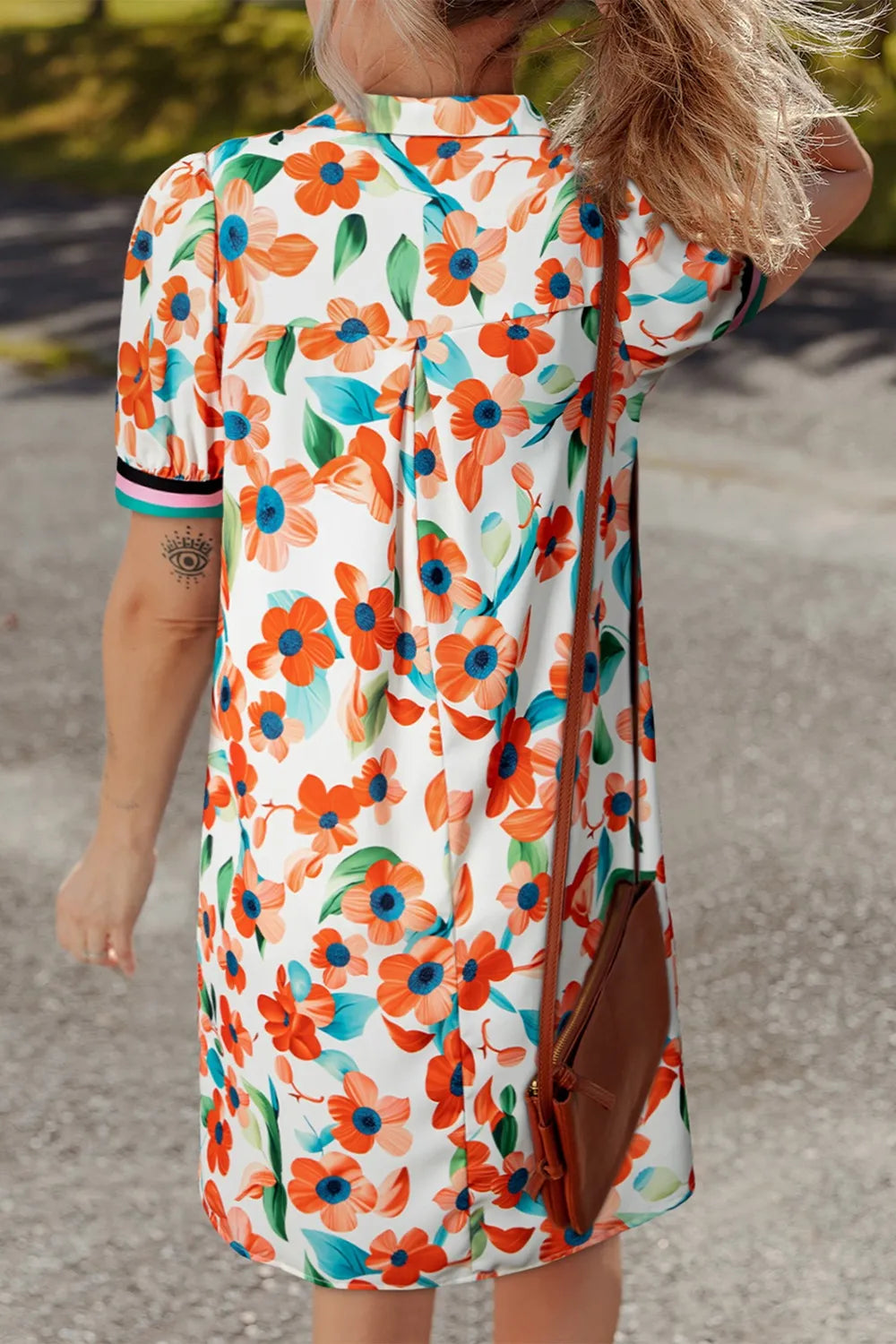 Contrast Trim Floral Split Neck Puff Short Sleeve Tiered Mini Dress-Nordavory