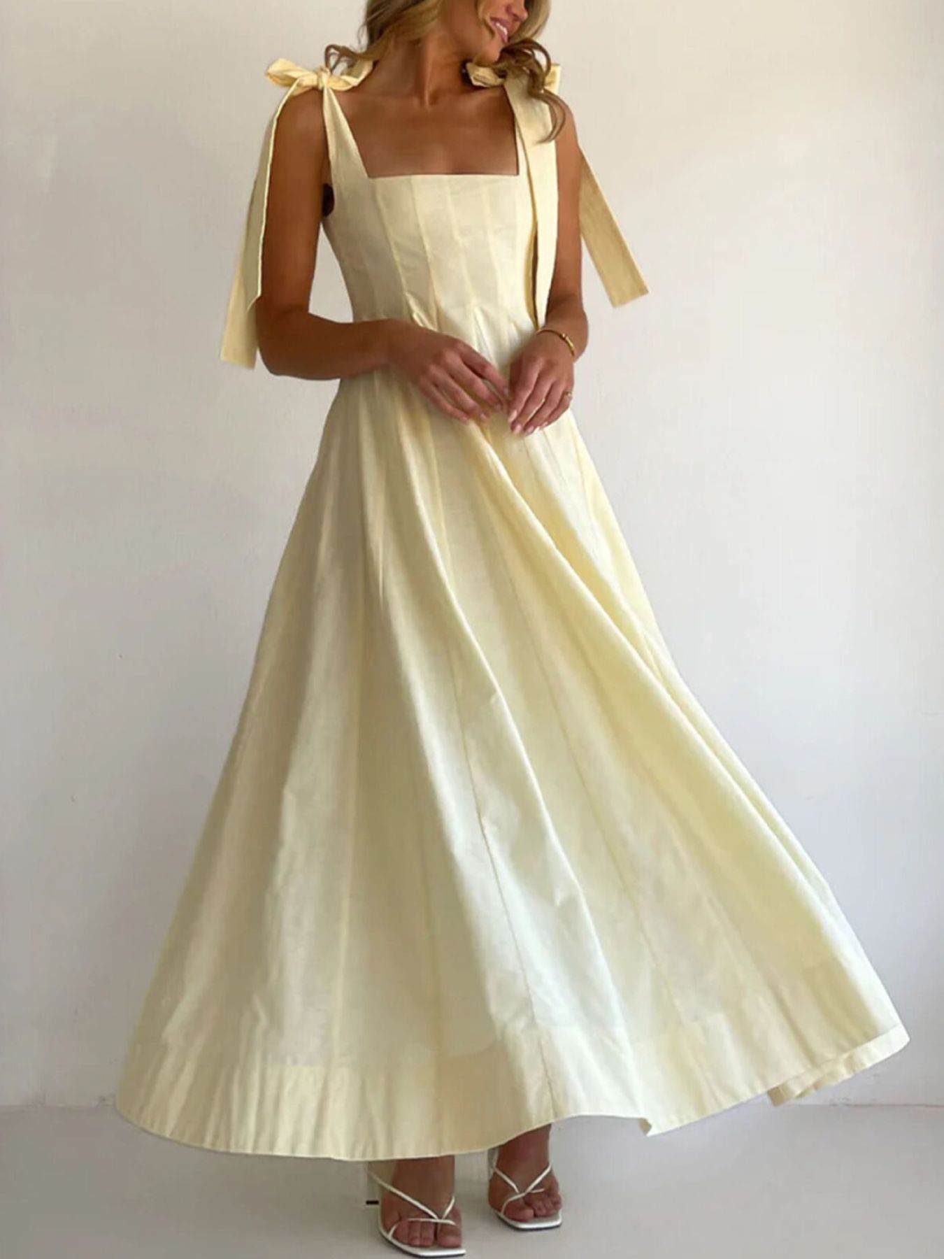 Gradient Tie Shoulder Maxi Dress-Nordavory