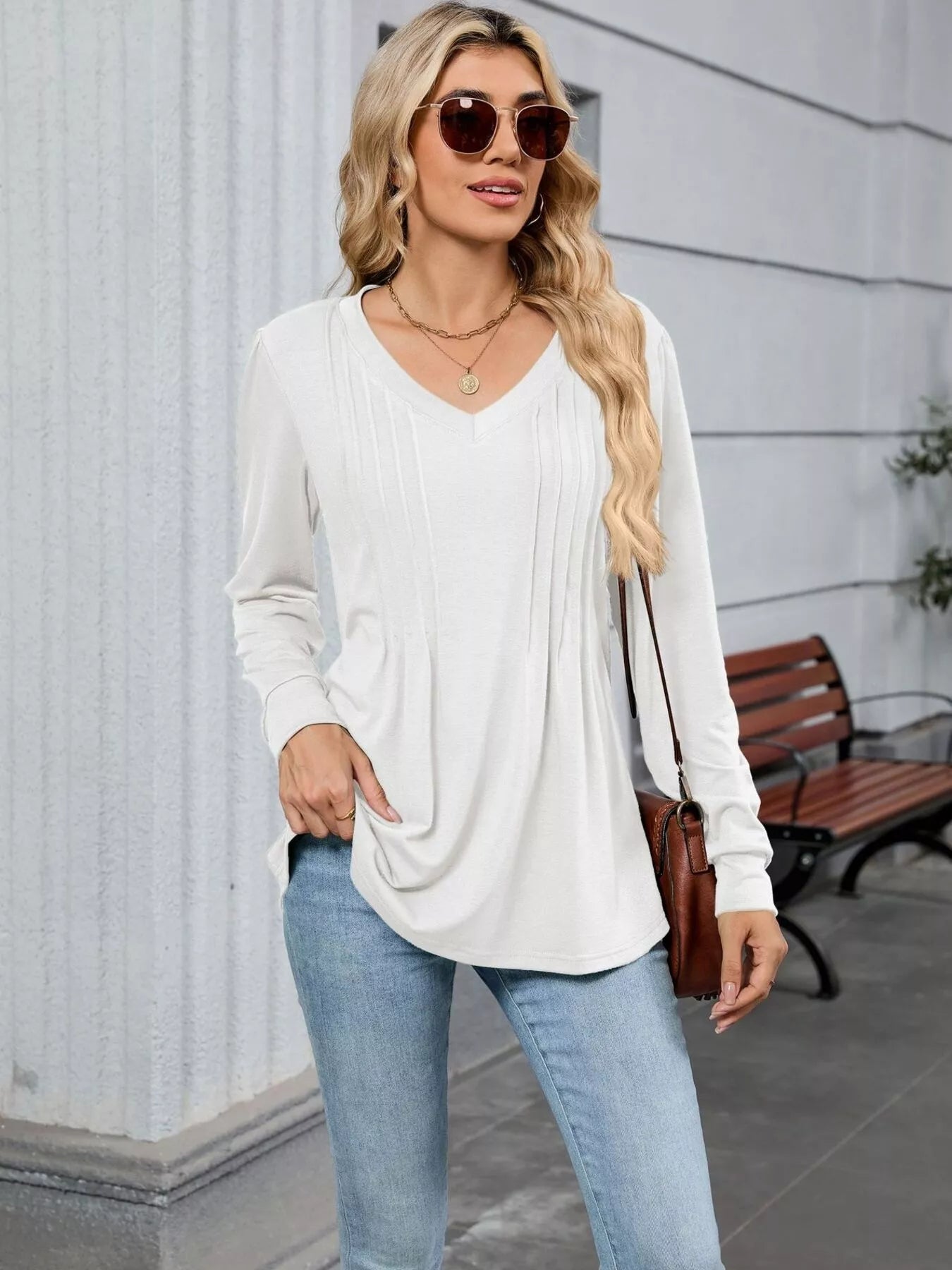 V-Neck Long Sleeve Relaxed Fit T-Shirt-Nordavory
