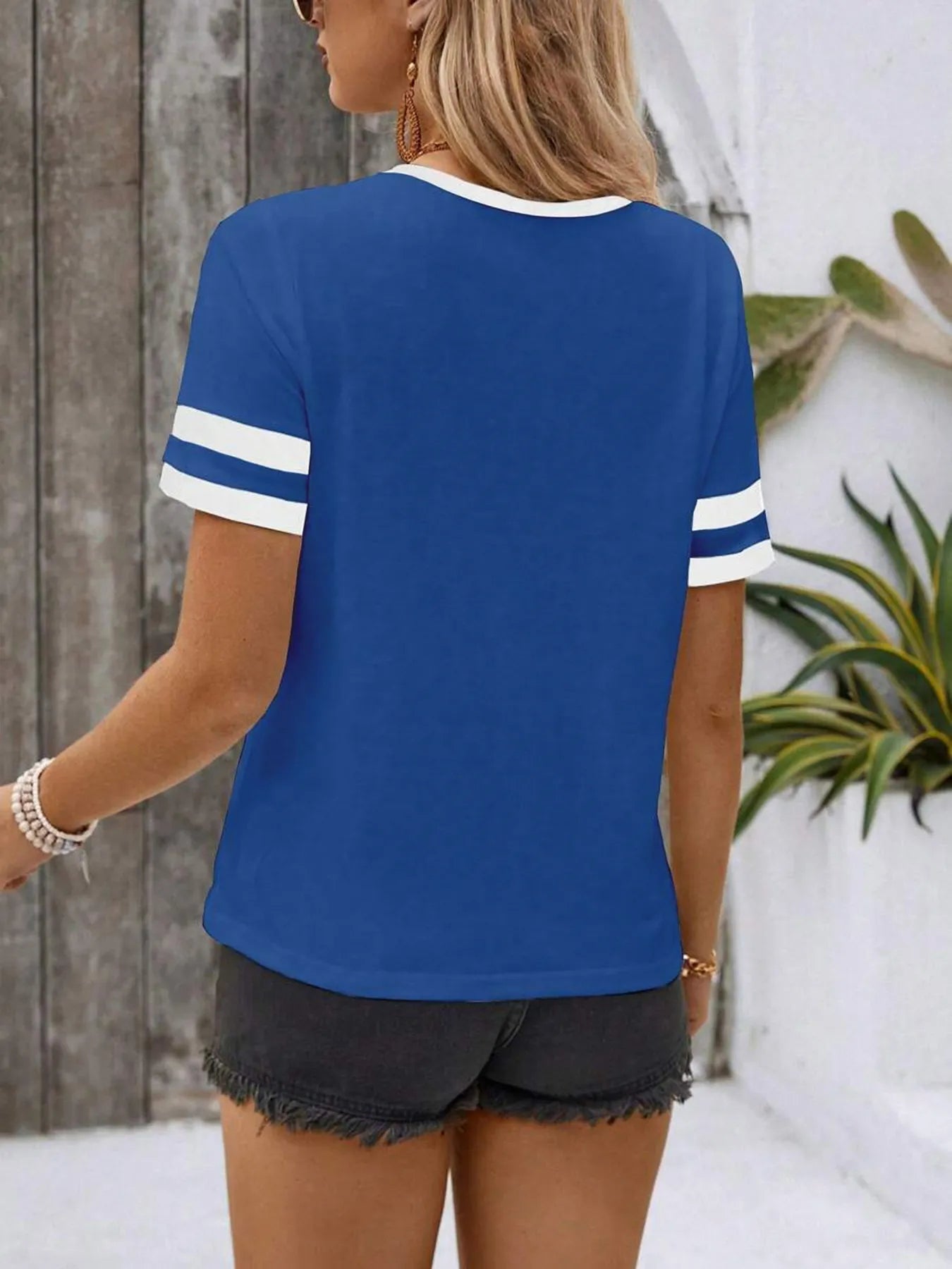 Striped Short Sleeve Half Zip Top-Nordavory