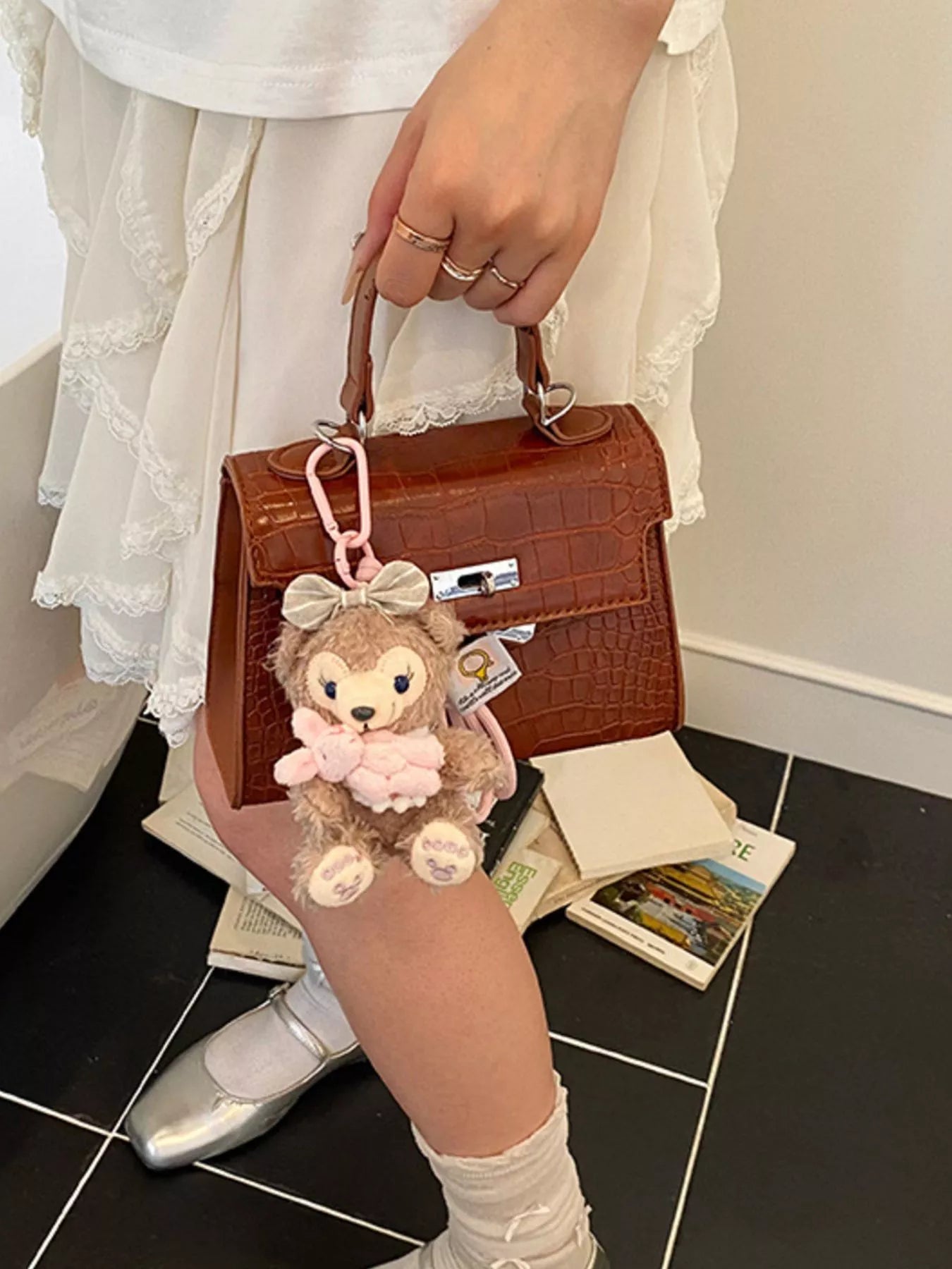 Crocodile-Embossed Handbag – image 3