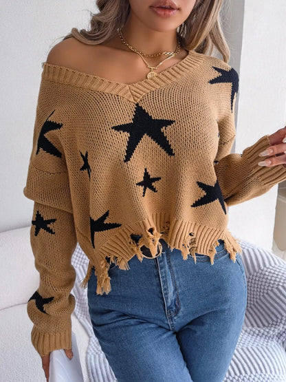 Star Pattern V-Neck Distressed Sweater-Nordavory