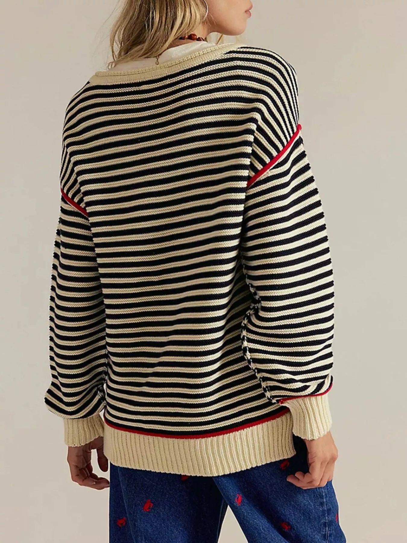 Striped Knit Round Neck Sweater-Nordavory