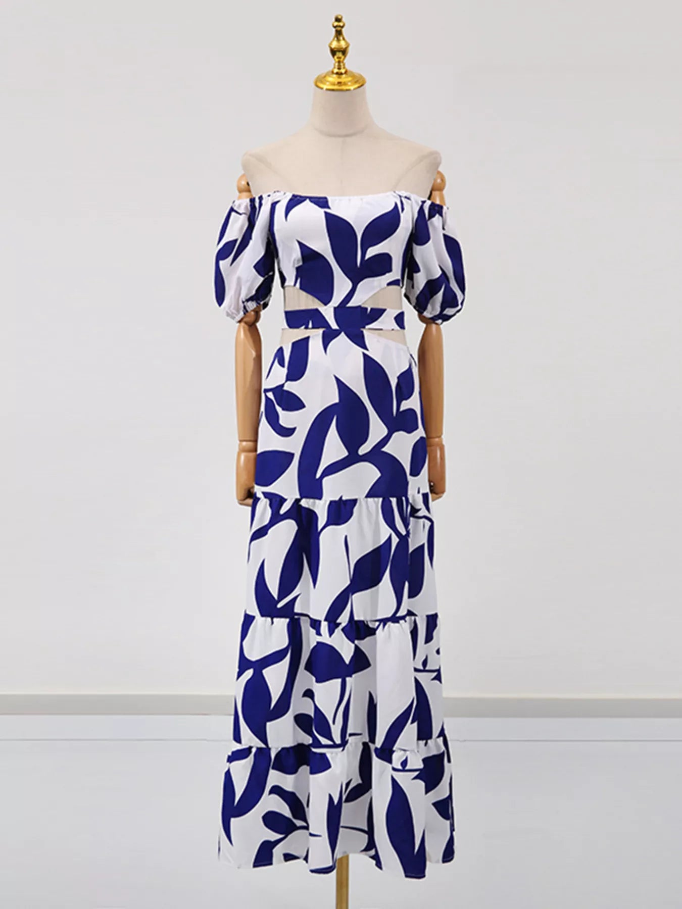 Off-Shoulder Cutout Leaf Print Maxi Dress-Nordavory
