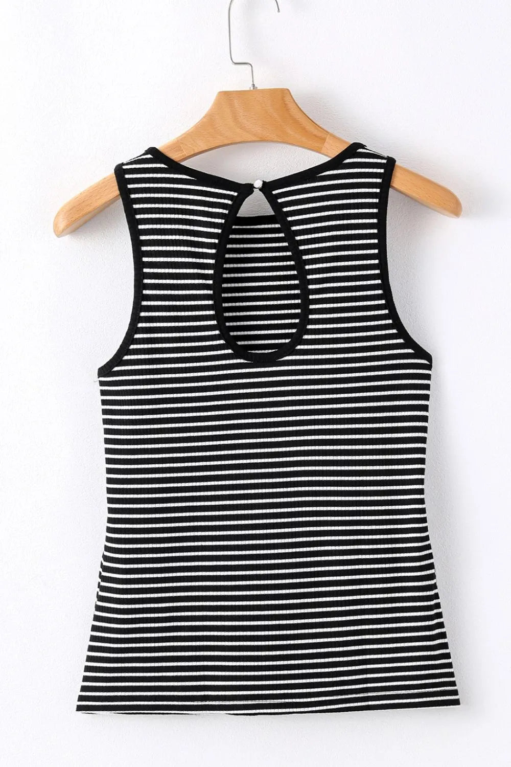 Striped Ribbed Round Neck Tank-Nordavory