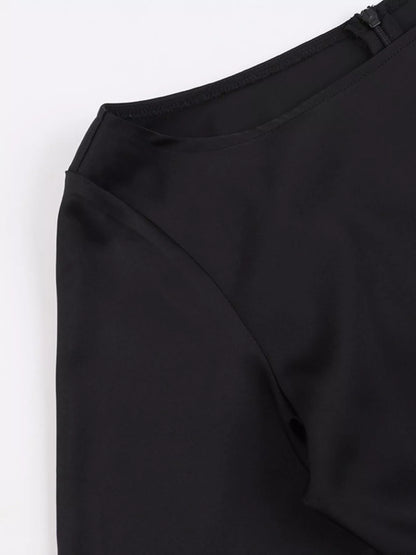 Elegant Mini Dress with Fare Sleeves-Nordavory