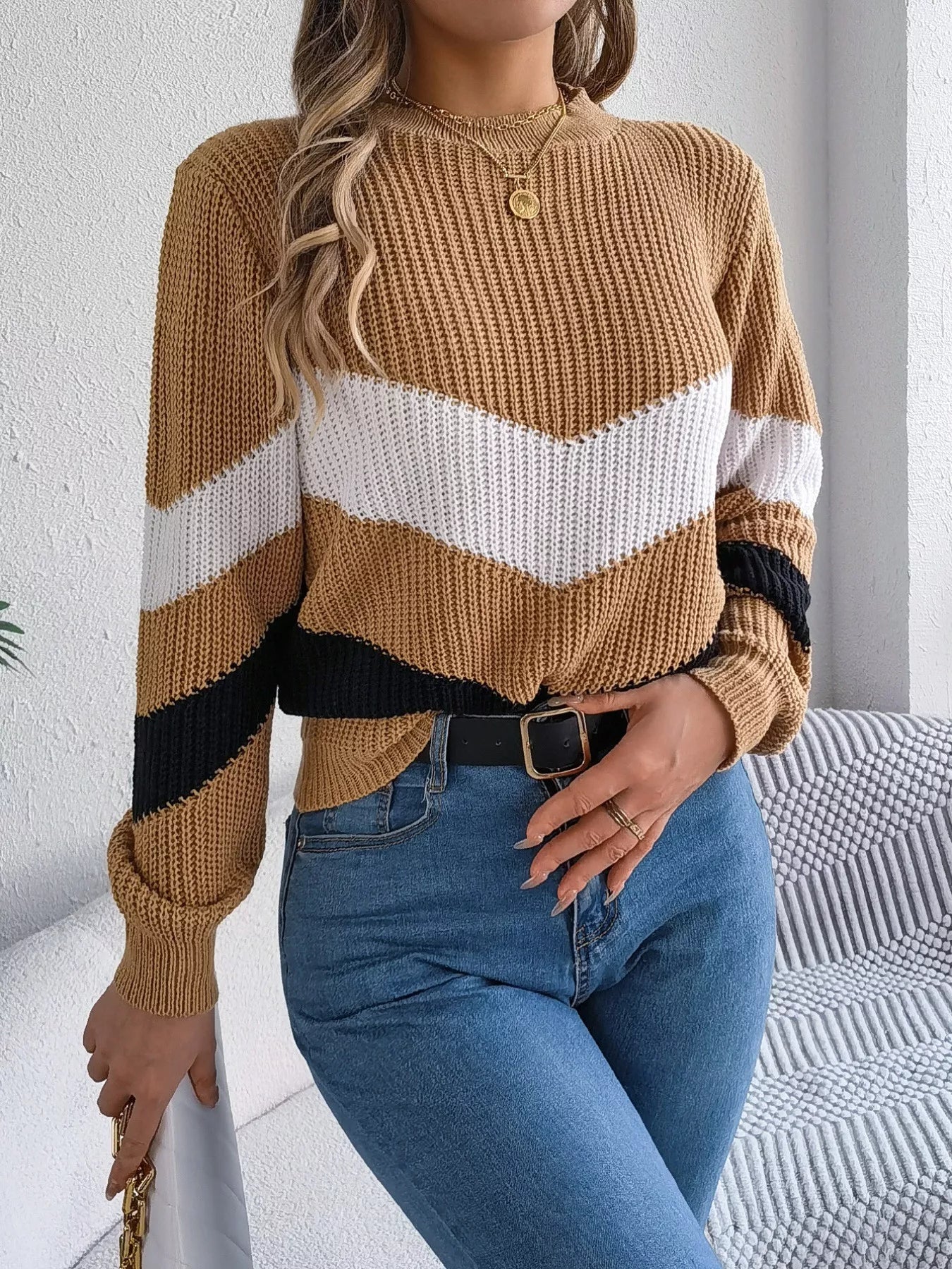Chevron Stripe Color Block Round Neck Sweater-Nordavory