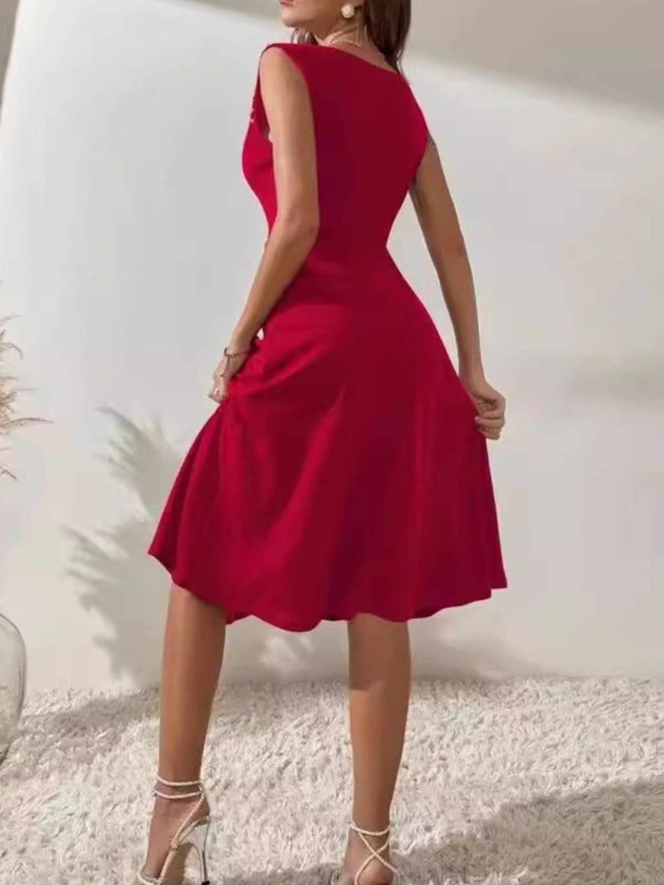 Pearl Detail Sleeveless Midi Dress-Nordavory