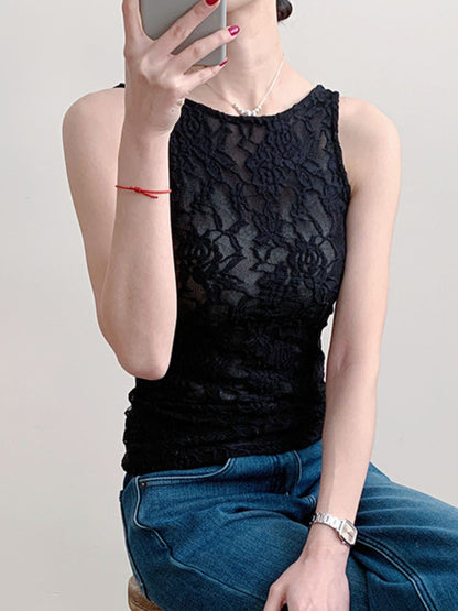 Lace Round Neck Tank-Nordavory