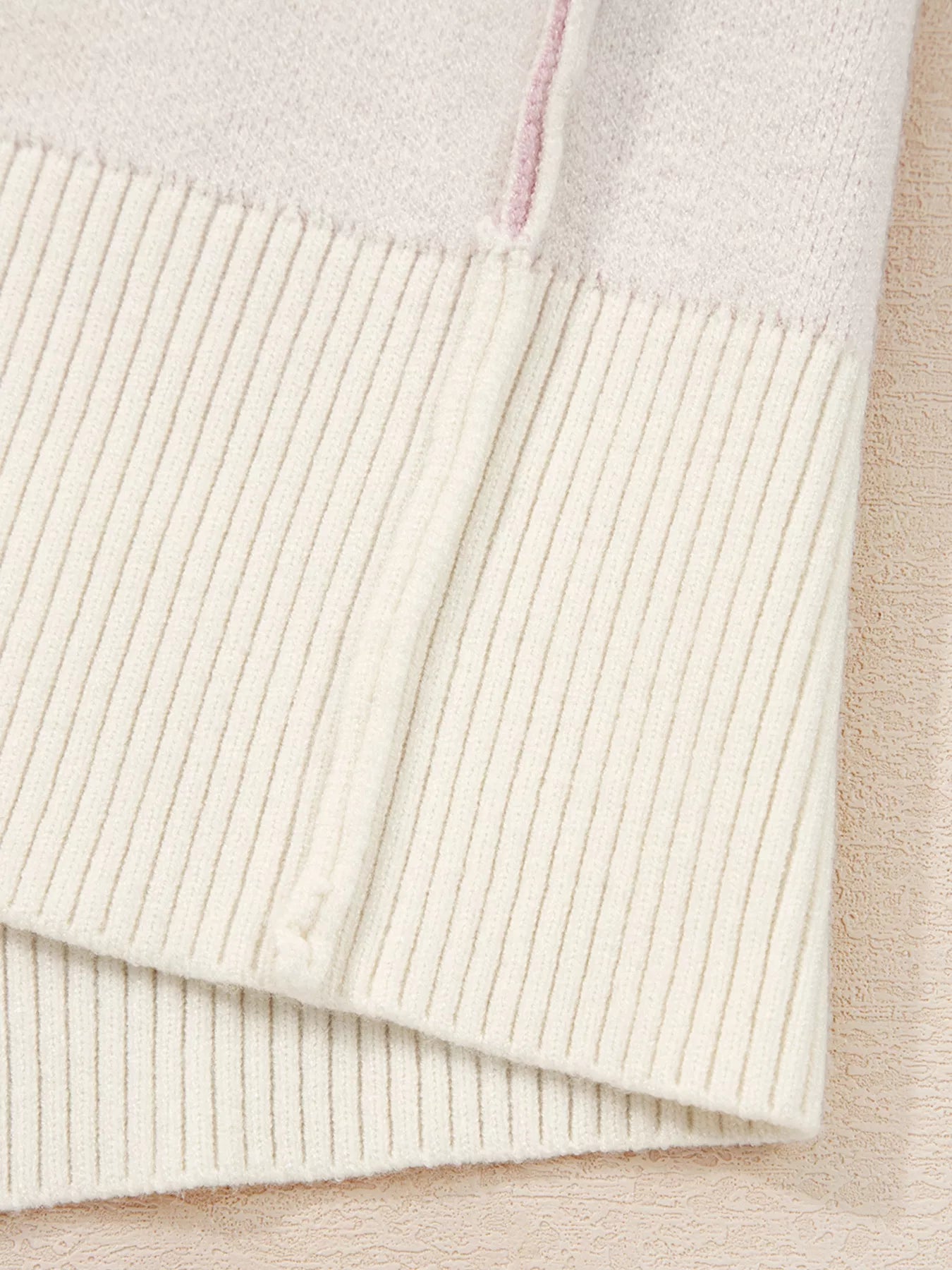 Bow Print Ribbed Trim Exposed Seam Drop Shoulder Loose Sweater-Nordavory