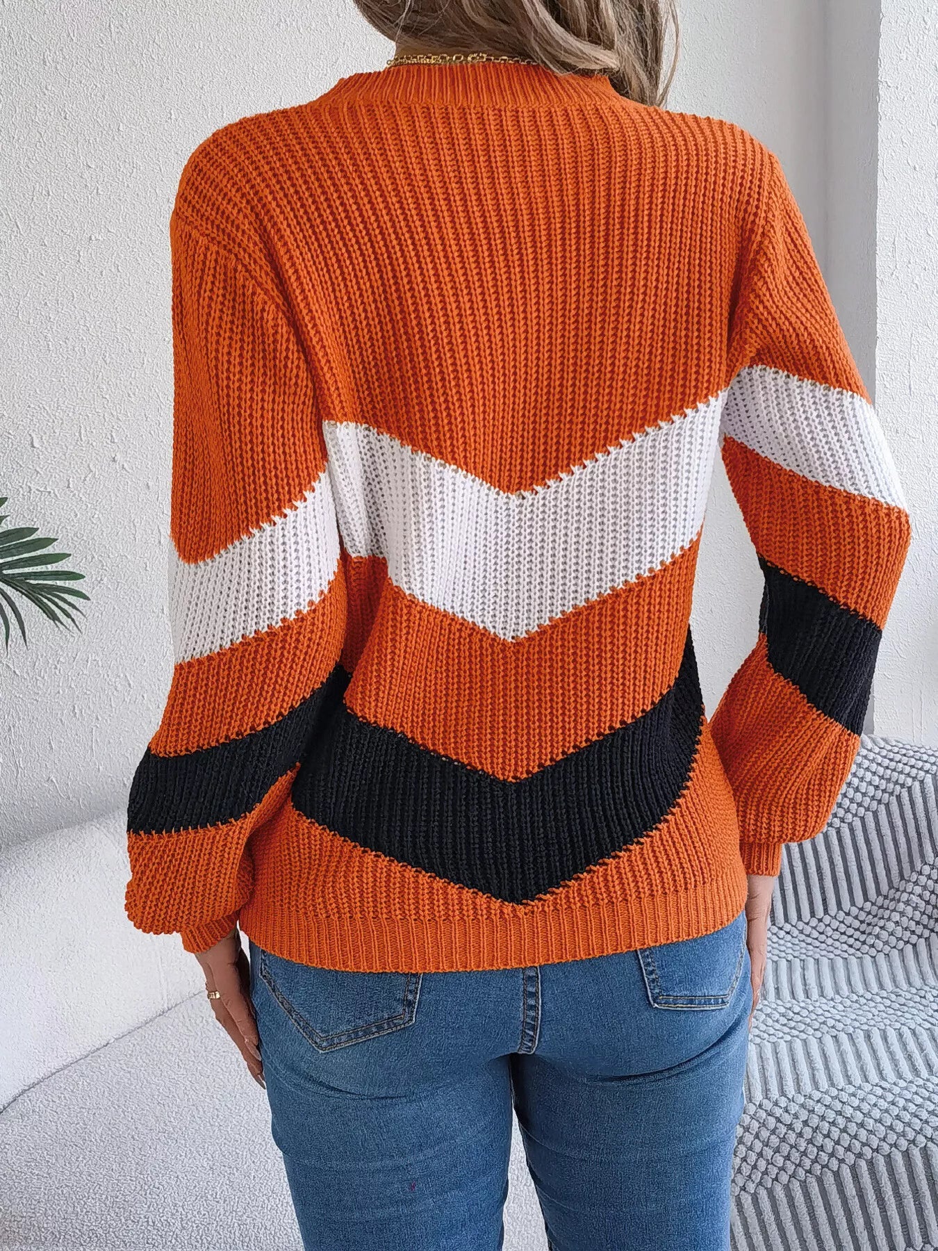 Chevron Stripe Color Block Round Neck Sweater-Nordavory