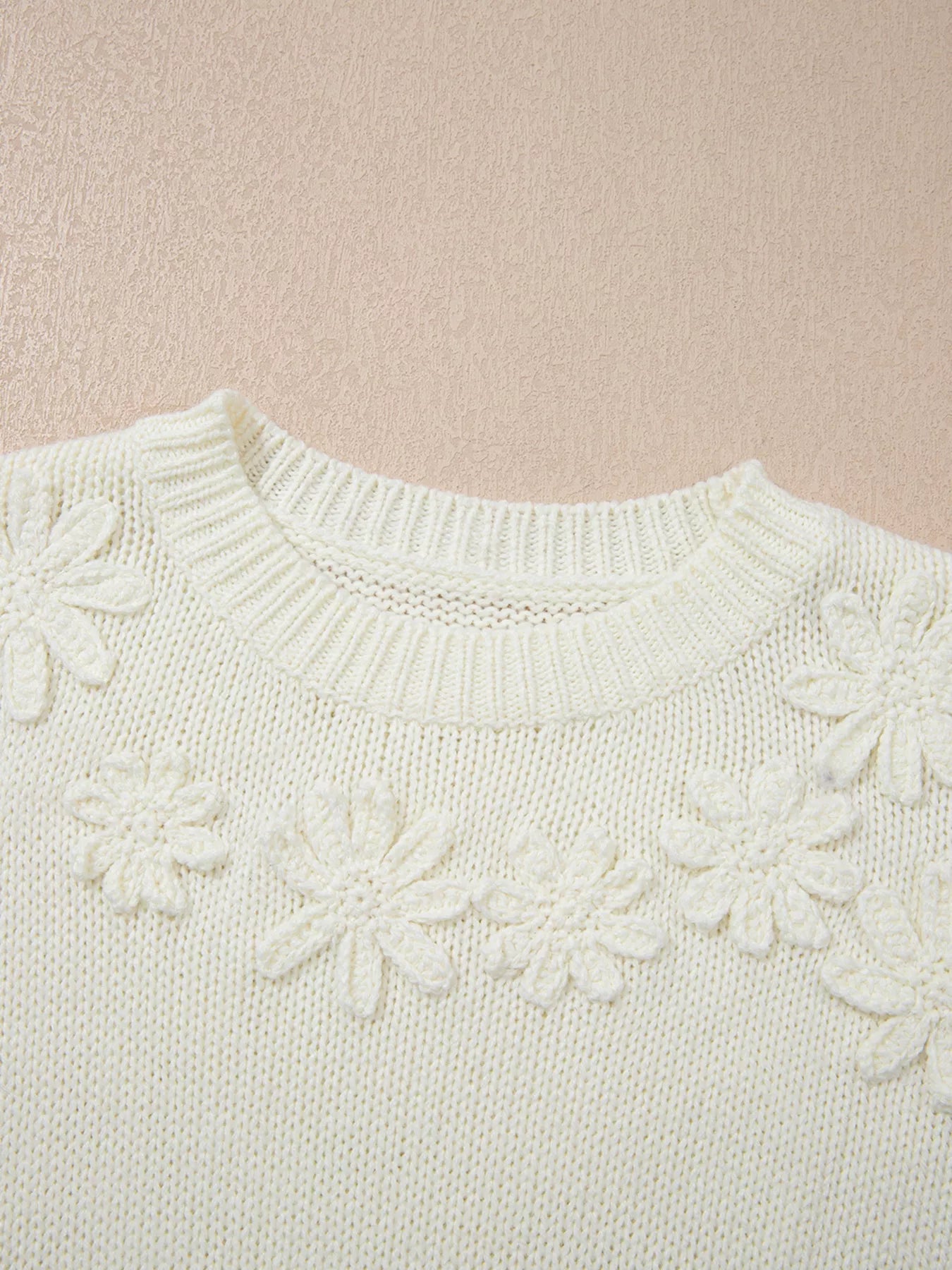 Flower Detail Round Neck Contrast Textured Puff Sleeve Sweater-Nordavory
