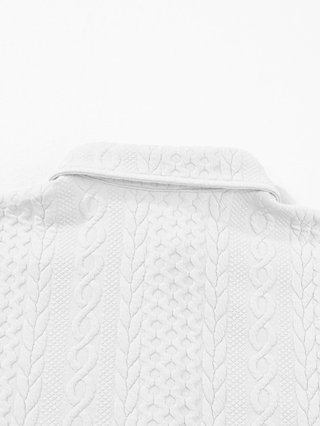 Cable Texture Puff Sleeve Loose Shacket-Nordavory