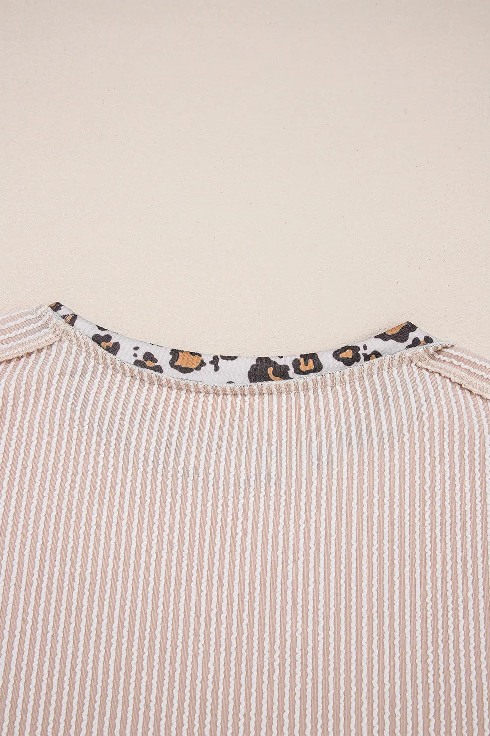 Leopard Trim Round Neck Ribbed T-Shirt-Nordavory
