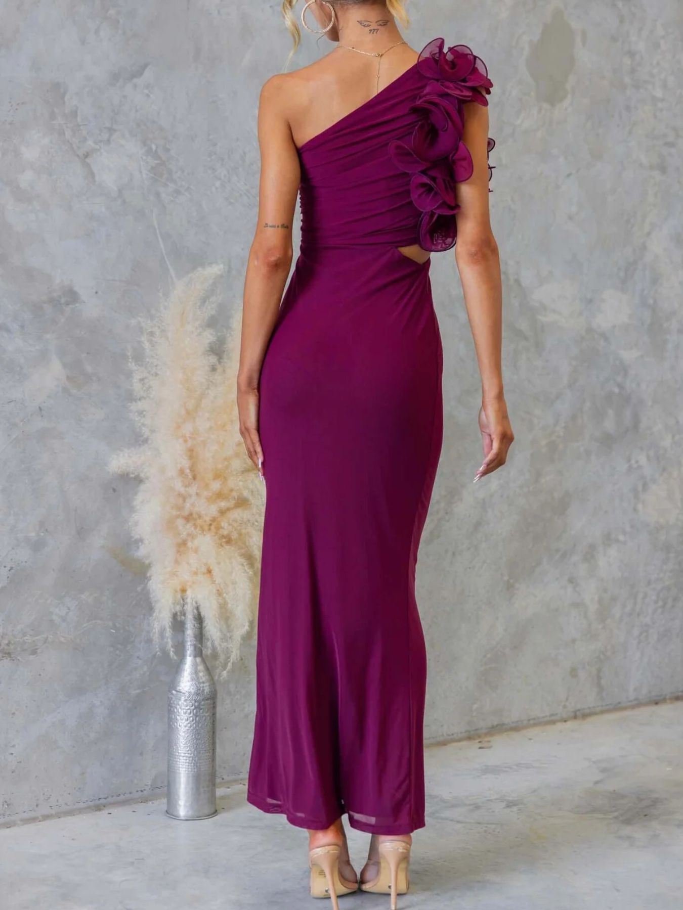 One-Shoulder Floral Trim Sleeveless Maxi Dress-Nordavory