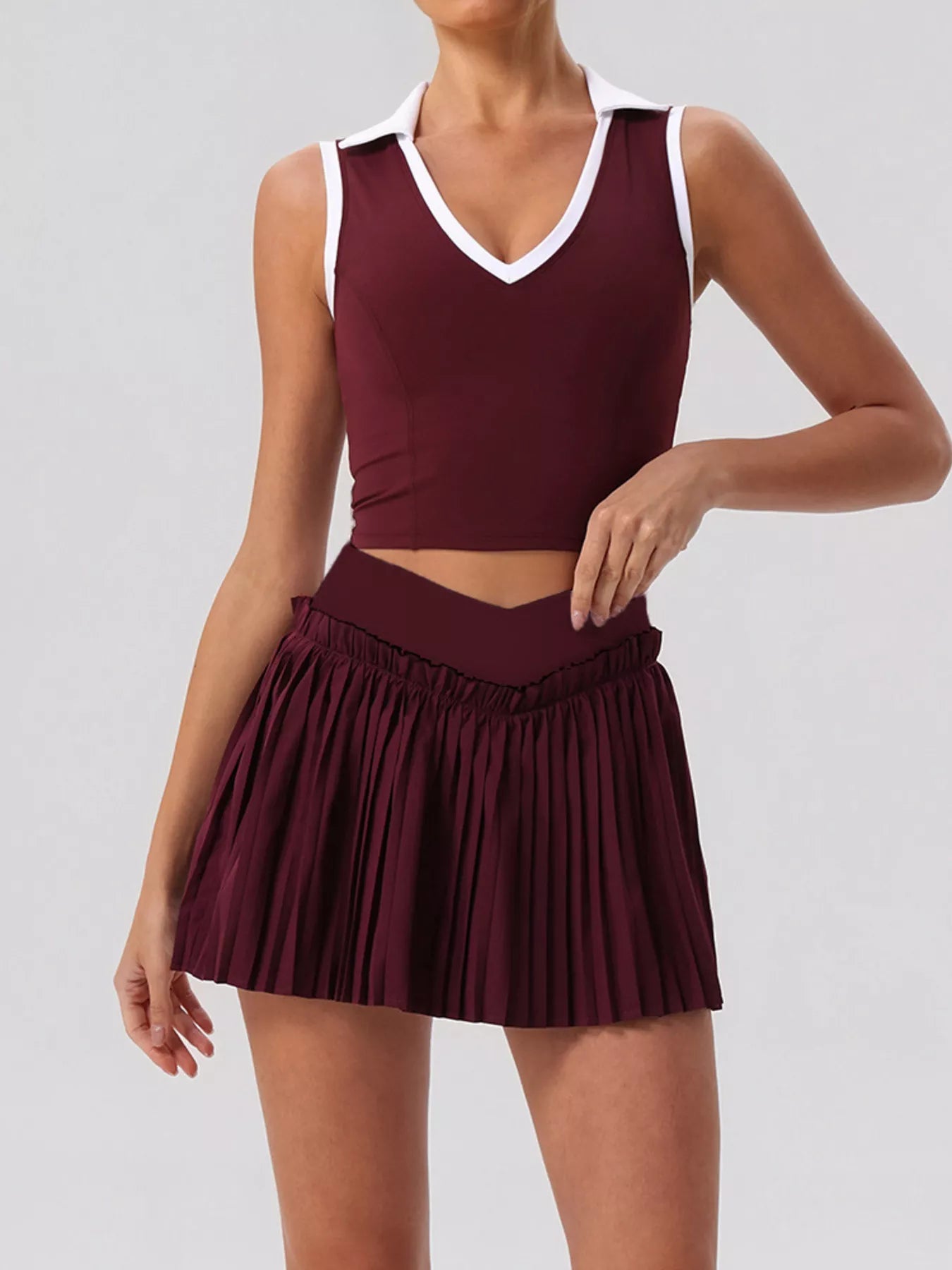 Sleeveless Top and Pleated Skirt Active Set – image 10