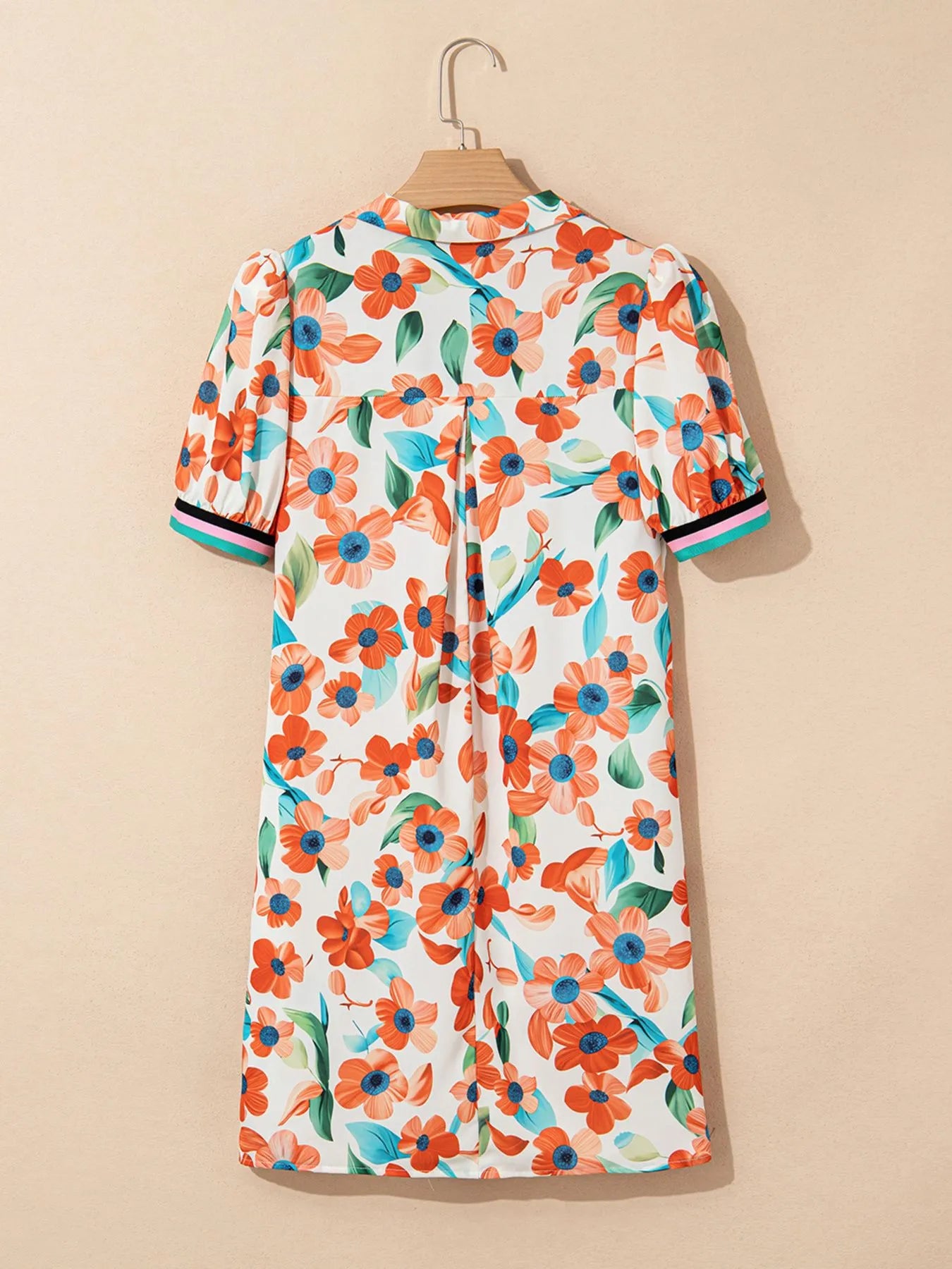 Contrast Trim Floral Split Neck Puff Short Sleeve Tiered Mini Dress-Nordavory