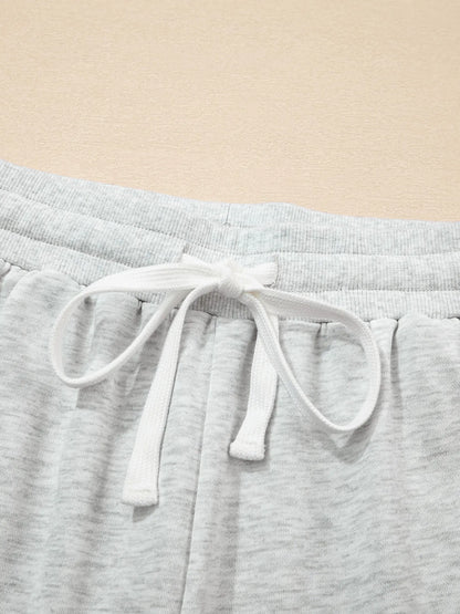 Color Block Long Sleeve Sweatshirt and Shorts Set-Nordavory