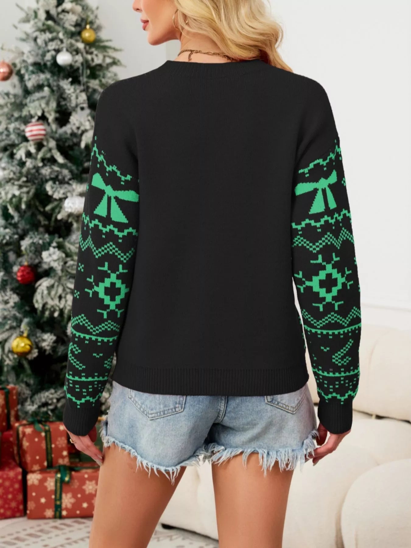 Christmas Bow Round Neck Sweater-Nordavory