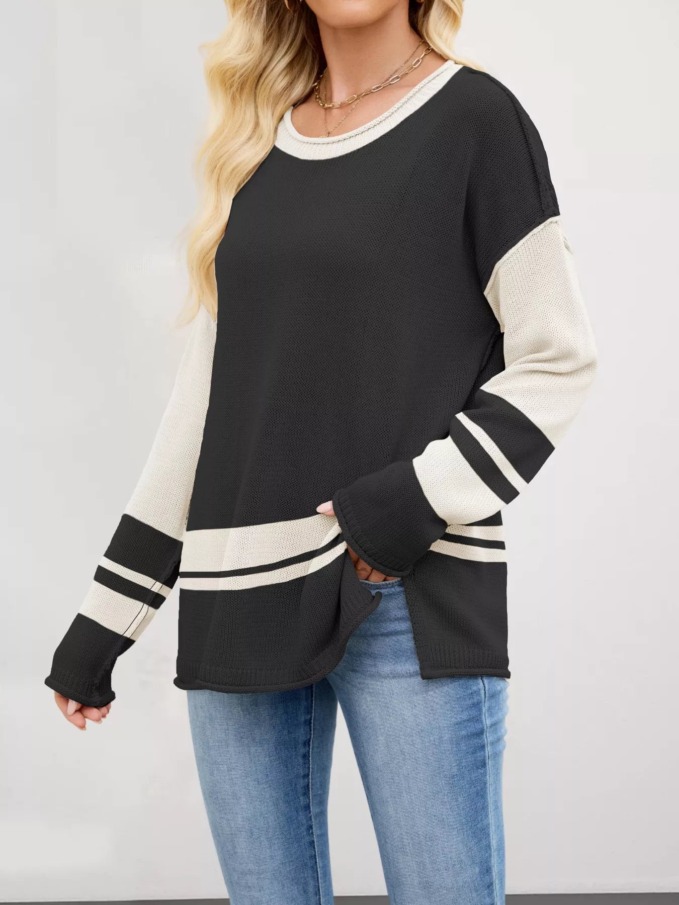 Color Block Side Slit Sweater-Nordavory