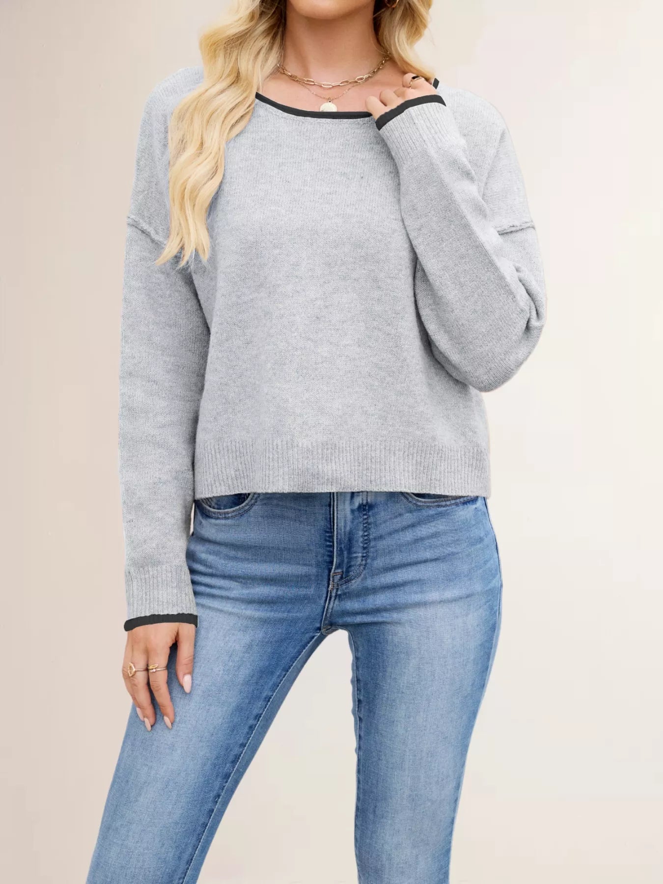 Round Neck Dropped Shoulder Sweater-Nordavory