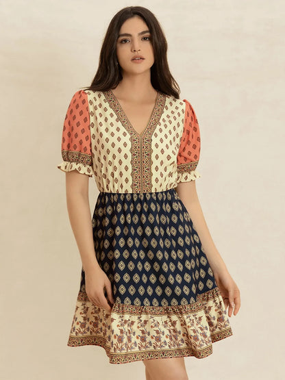 Printed V-Neck Short Sleeve Dress-Nordavory