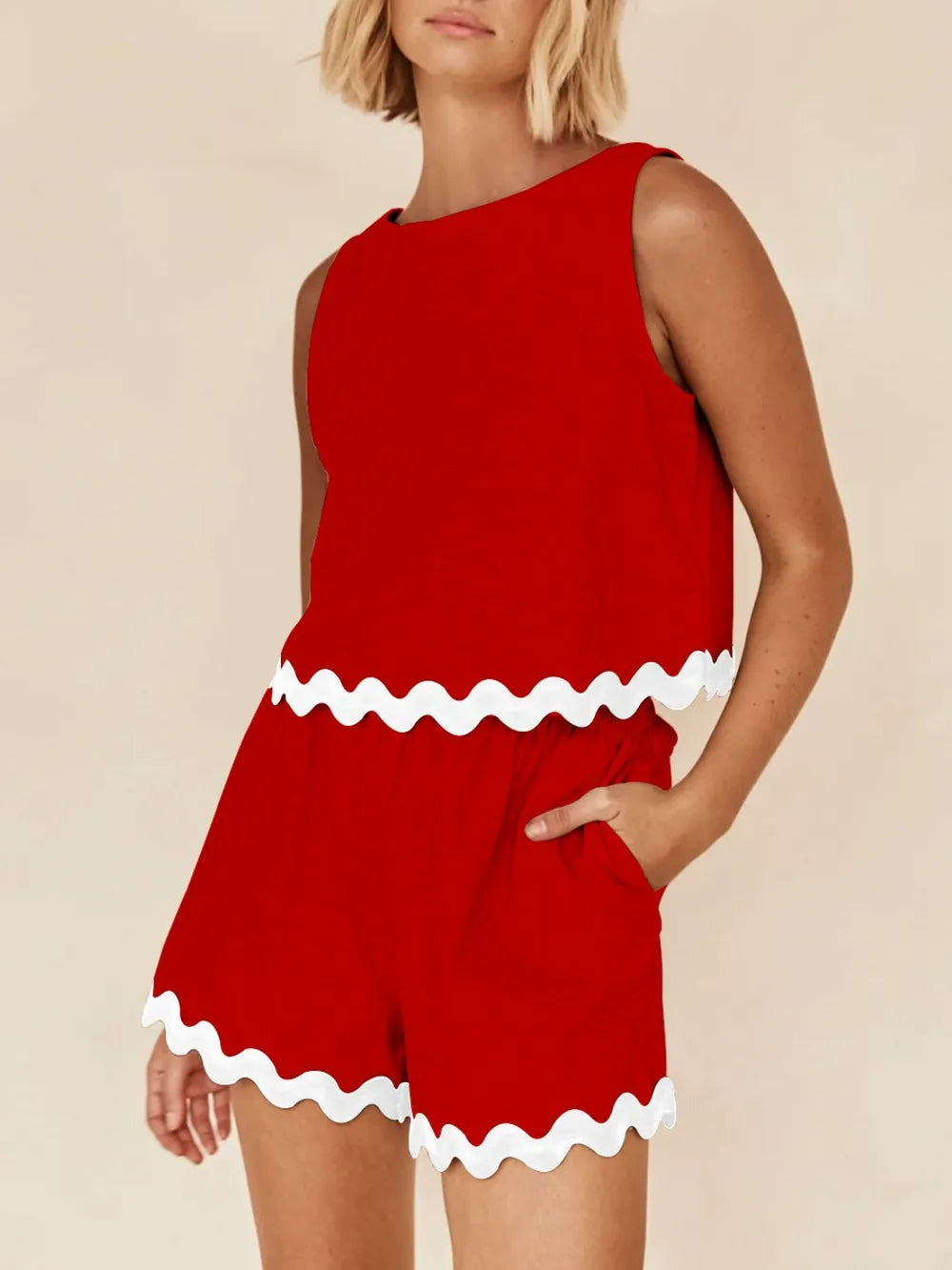 Contrast Trim Round Neck Tank and Shorts Set-Nordavory