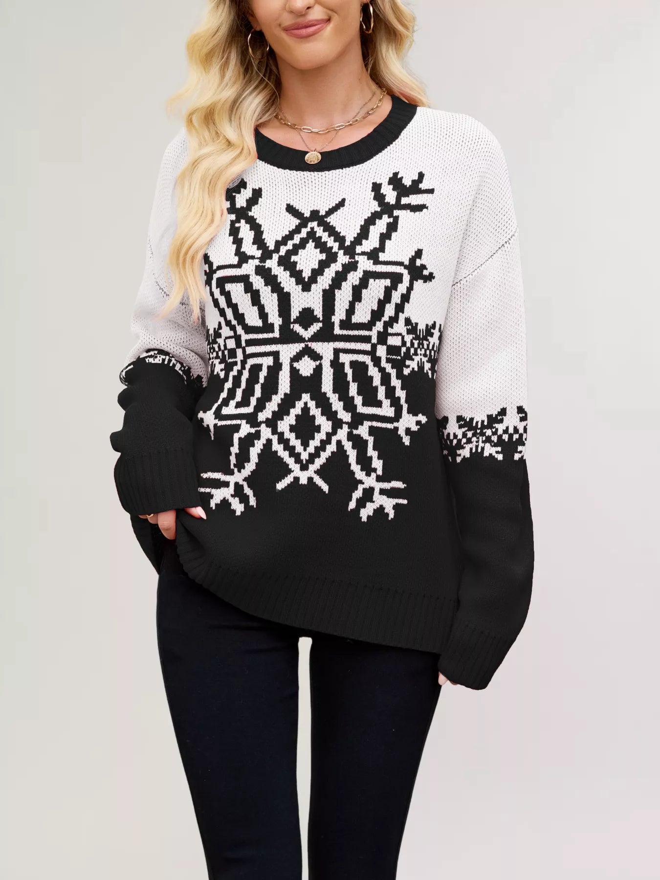 Christmas Snowflake Round Neck Sweater-Nordavory
