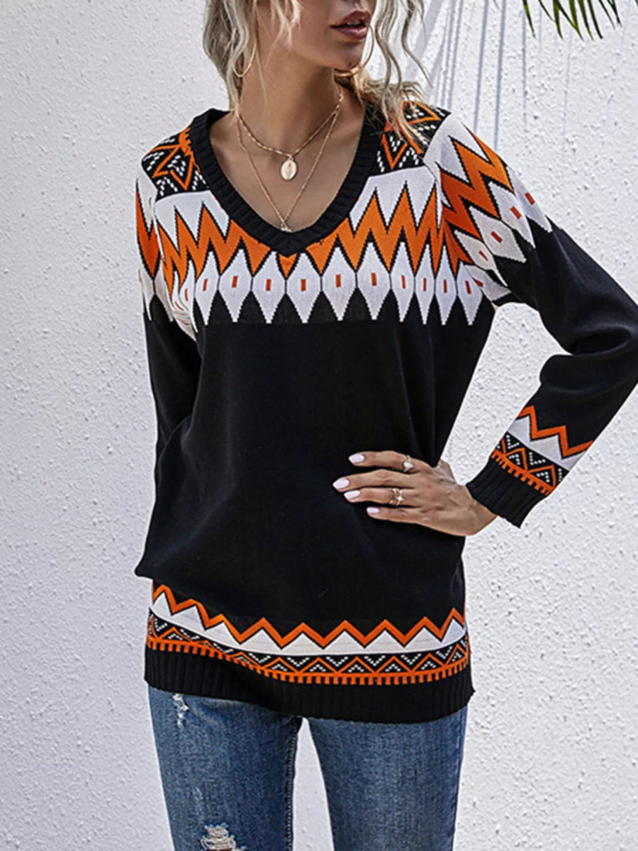 Geometric Pattern V-Neck Sweater-Nordavory